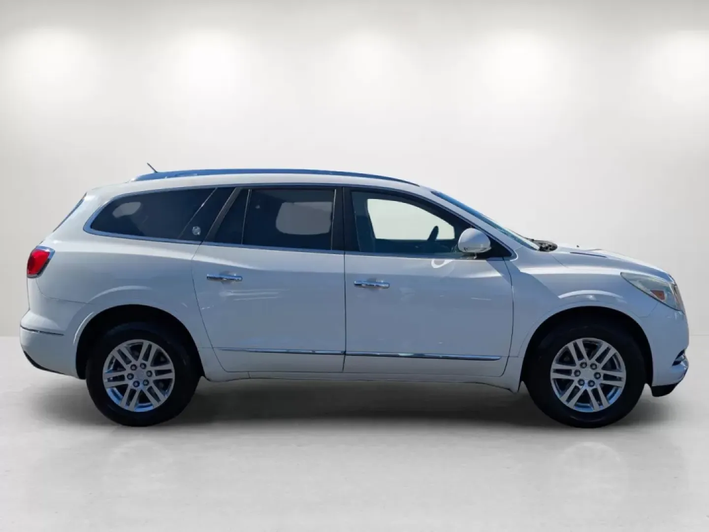 2015 /Light Titanium Buick Enclave Convenience (5GAKRAKD5FJ) with an Other engine, located at 3959 U.S. 80 W, Phenix City, AL, 36870, (334) 297-4885, 32.469296, -85.135185 - ### Experience Family Adventures with the 2015 Buick Enclave at Gils Auto - Phenix City!<br /> <br /> When it comes to family outings, the right vehicle can make all the difference. The **2015 Buick Enclave**, available now at **Gils Auto**, is your ticket to comfort, safety, and style! With spaciou - Photo#3