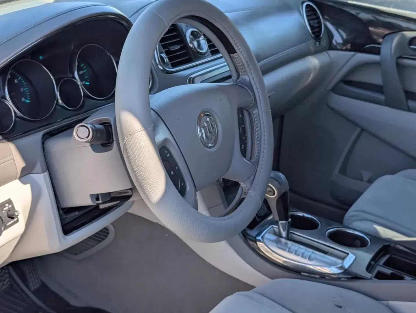 2015 /Light Titanium Buick Enclave Convenience (5GAKRAKD5FJ) with an Other engine, located at 3959 U.S. 80 W, Phenix City, AL, 36870, (334) 297-4885, 32.469296, -85.135185 - ### Experience Family Adventures with the 2015 Buick Enclave at Gils Auto - Phenix City!<br /> <br /> When it comes to family outings, the right vehicle can make all the difference. The **2015 Buick Enclave**, available now at **Gils Auto**, is your ticket to comfort, safety, and style! With spaciou - Photo#11