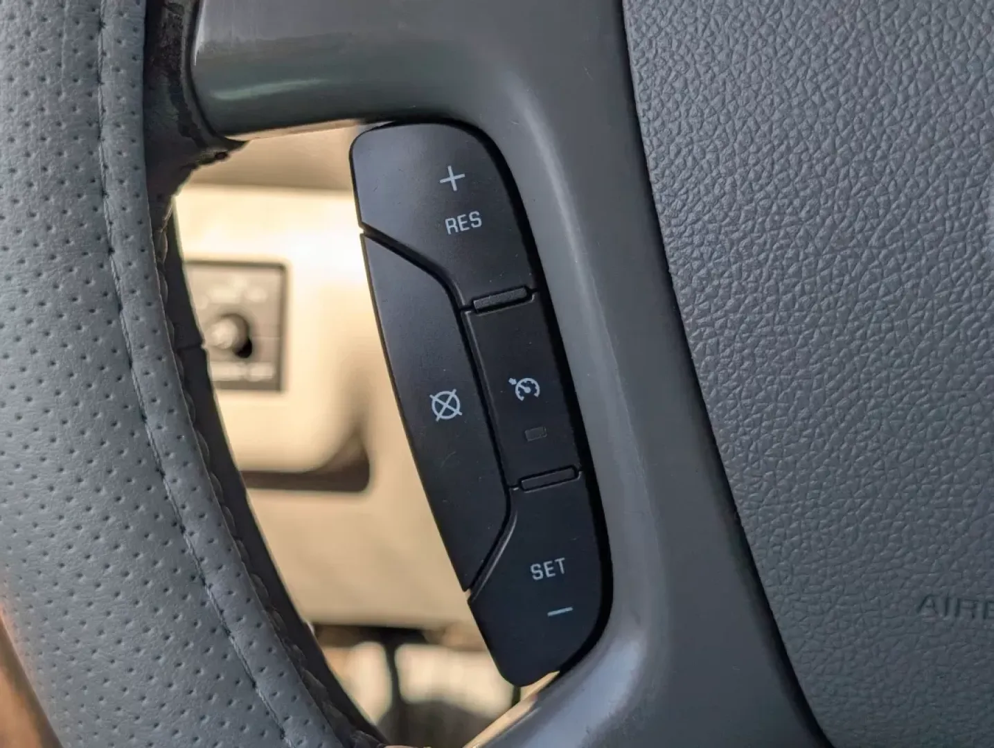 2015 /Light Titanium Buick Enclave Convenience (5GAKRAKD5FJ) with an Other engine, located at 3959 U.S. 80 W, Phenix City, AL, 36870, (334) 297-4885, 32.469296, -85.135185 - ### Experience Family Adventures with the 2015 Buick Enclave at Gils Auto - Phenix City!<br /> <br /> When it comes to family outings, the right vehicle can make all the difference. The **2015 Buick Enclave**, available now at **Gils Auto**, is your ticket to comfort, safety, and style! With spaciou - Photo#18