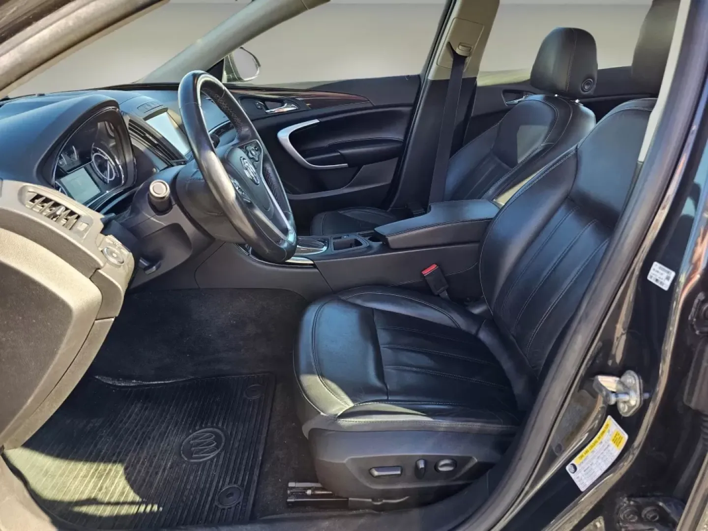 2015 /Ebony Buick Regal Premium I (2G4GN5EX3F9) with an Other engine, located at 1430 Gateway Drive, Opelika, AL, 36801, (334) 239-0944, 32.637871, -85.409790 - Are you ready to elevate your driving experience while enjoying comfort, style, and technology? Whether you're commuting to work, taking the kids to soccer practice, or planning a weekend getaway, the 2015 Buick Regal Premium I is the perfect sedan for your lifestyle. This stunning vehicle combines - Photo#9