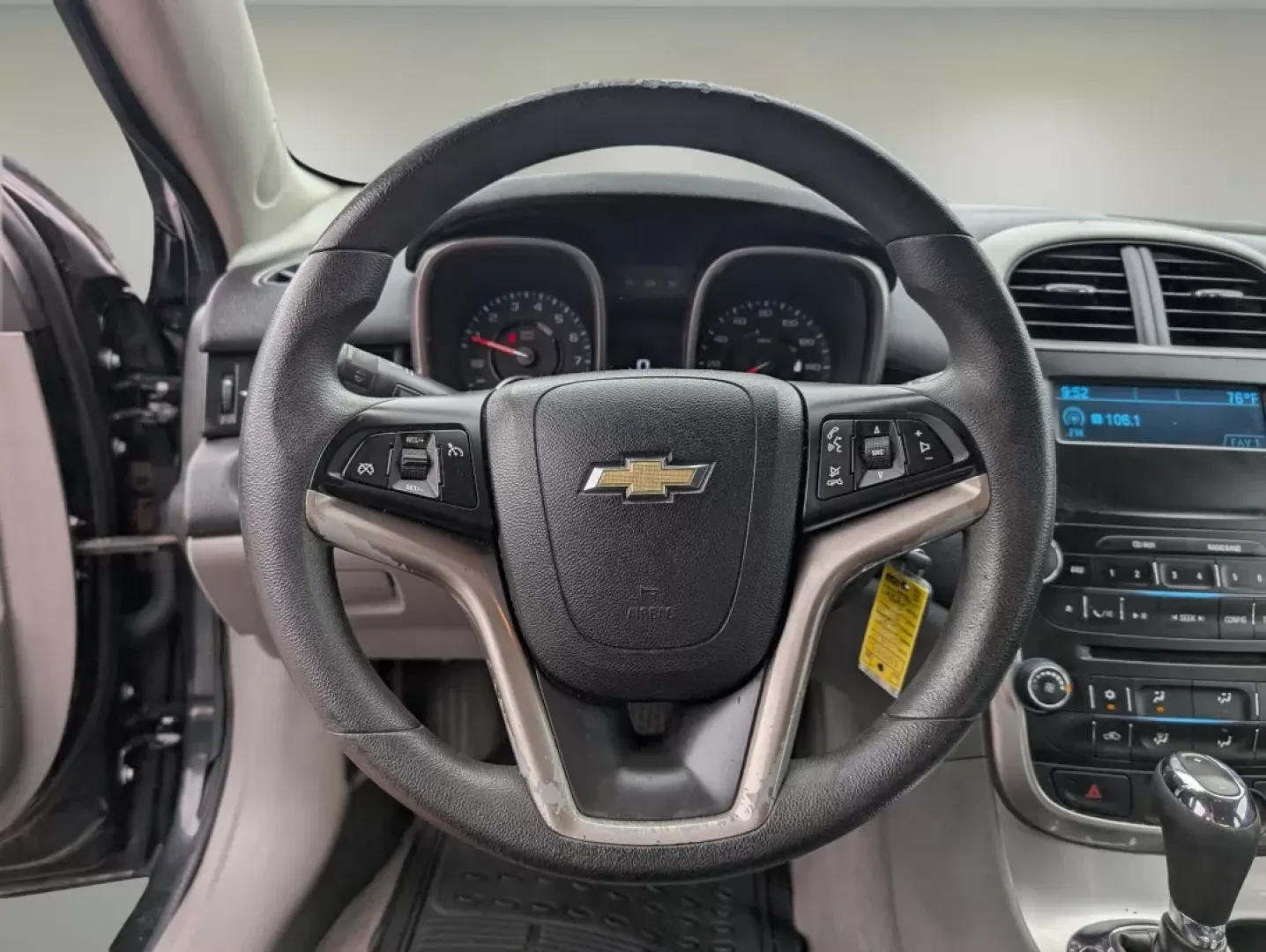 2015 Black Granite Metallic /Jet Black/Titanium Chevrolet Malibu LS (1G11B5SL8FF) with an Other engine, located at 1430 Gateway Drive, Opelika, AL, 36801, (334) 239-0944, 32.637871, -85.409790 - 2015 Chevrolet Malibu LS - Photo#15