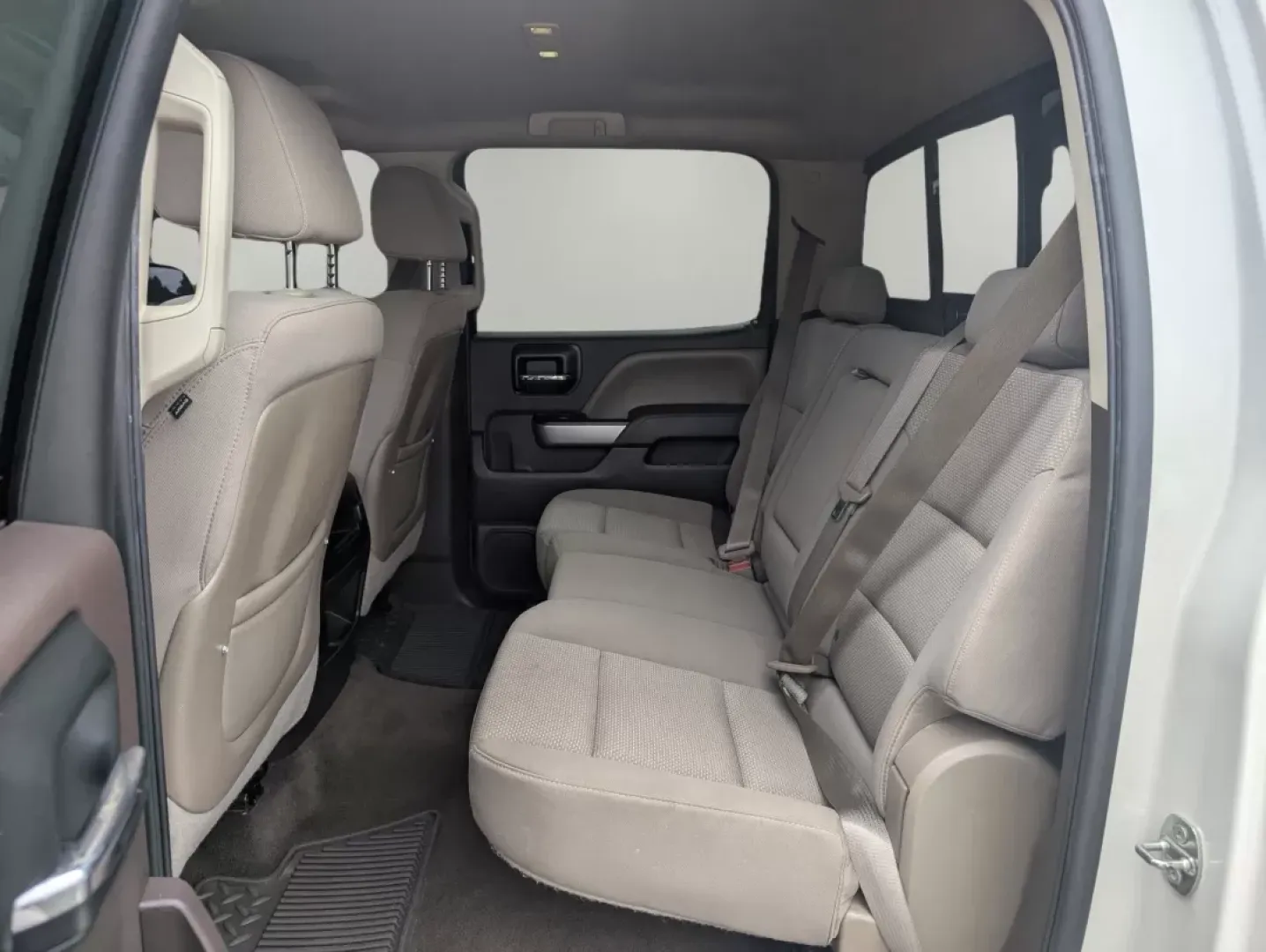 2015 /Cocoa/Dune Chevrolet Silverado 1500 LT (3GCUKRECXFG) with an Other engine, located at 1430 Gateway Drive, Opelika, AL, 36801, (334) 239-0944, 32.637871, -85.409790 - 2015 Chevrolet Silverado 1500 LT - Photo#10