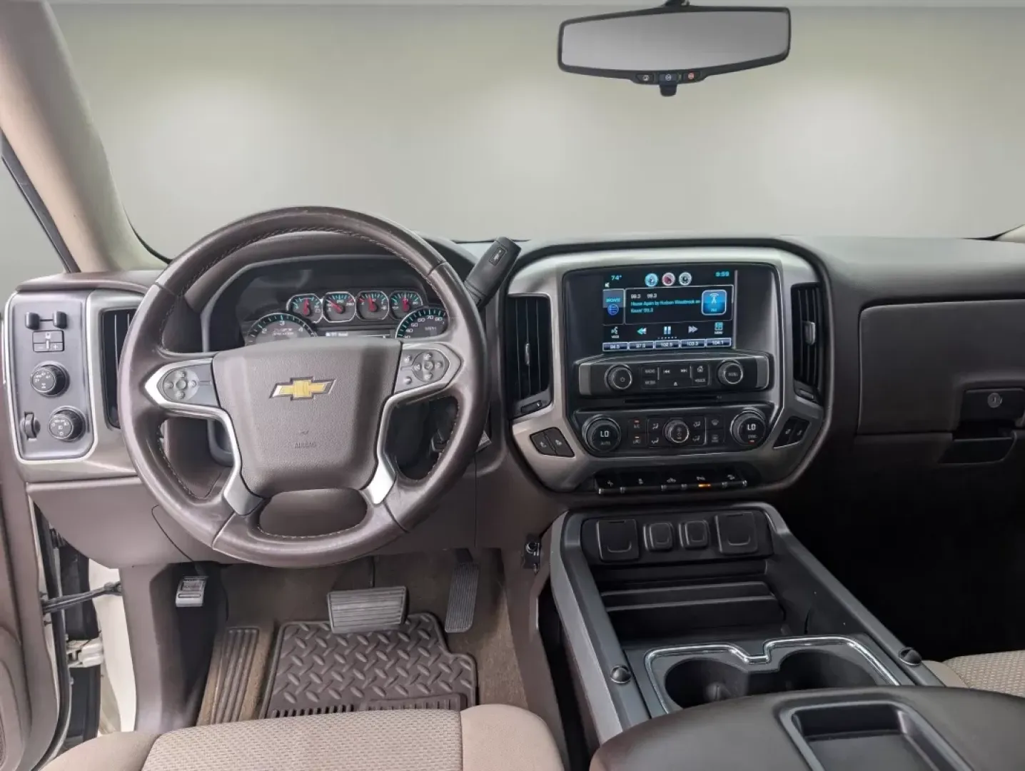 2015 /Cocoa/Dune Chevrolet Silverado 1500 LT (3GCUKRECXFG) with an Other engine, located at 1430 Gateway Drive, Opelika, AL, 36801, (334) 239-0944, 32.637871, -85.409790 - 2015 Chevrolet Silverado 1500 LT - Photo#11