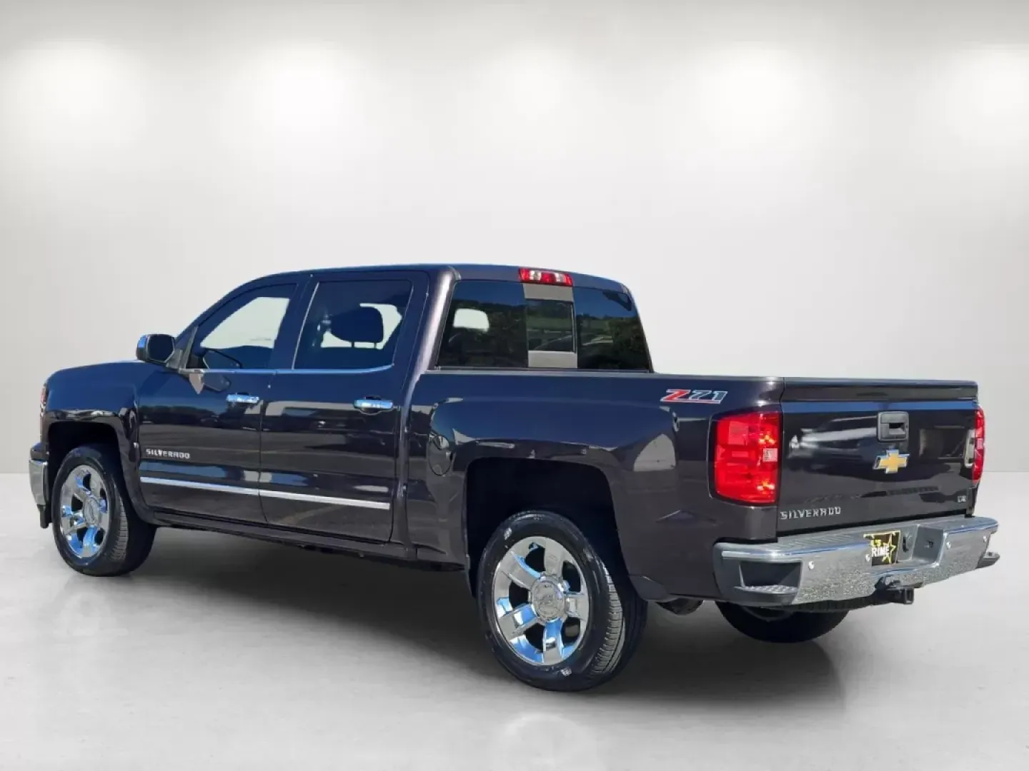 2015 /Jet Black Chevrolet Silverado 1500 LTZ (3GCPCSEC3FG) with an Other engine, located at 1430 Gateway Drive, Opelika, AL, 36801, (334) 239-0944, 32.637871, -85.409790 - **Unleash Your Adventurous Spirit with the 2015 Chevrolet Silverado 1500 LTZ at Gils Auto in Phenix City, AL!**<br /> <br /> Are you ready to elevate your weekend adventures or make your daily commute a more enjoyable experience? The 2015 Chevrolet Silverado 1500 LTZ is the perfect pickup for those - Photo#4