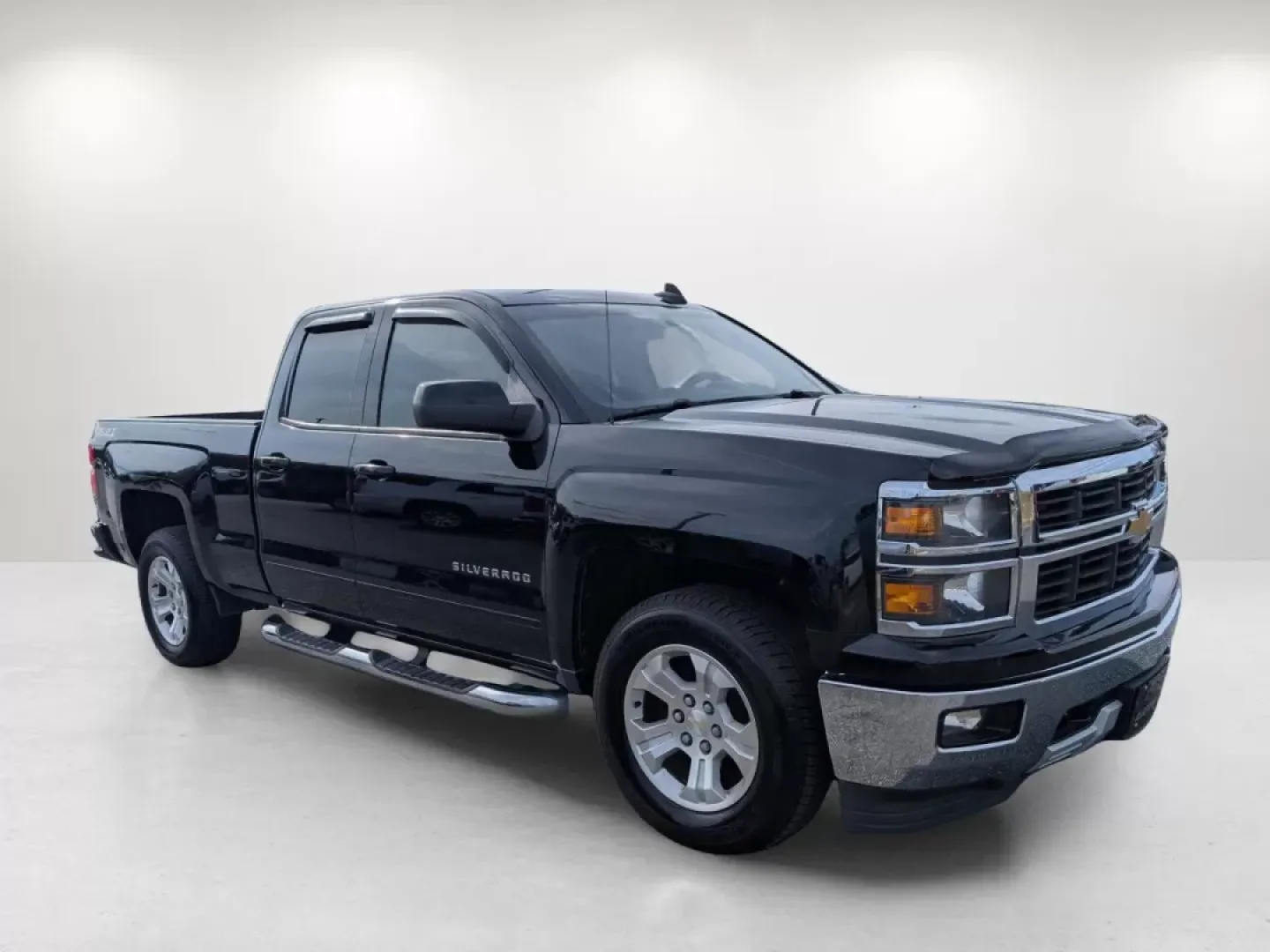 2015 /Jet Black Chevrolet Silverado 1500 LT (1GCRCREC5FZ) with an Other engine, located at 5115 14th Ave., Columbus, GA, 31904, (706) 323-0345, 32.511494, -84.971046 - **Unleash Your Adventures with the 2015 Chevrolet Silverado 1500 LT Perfect for Work and Play!**<br /> <br /> Are you ready to elevate your daily drives or weekend getaways? The 2015 Chevrolet Silverado 1500 LT is the ultimate extended cab pickup that blends rugged capability with sophisticated com - Photo#3
