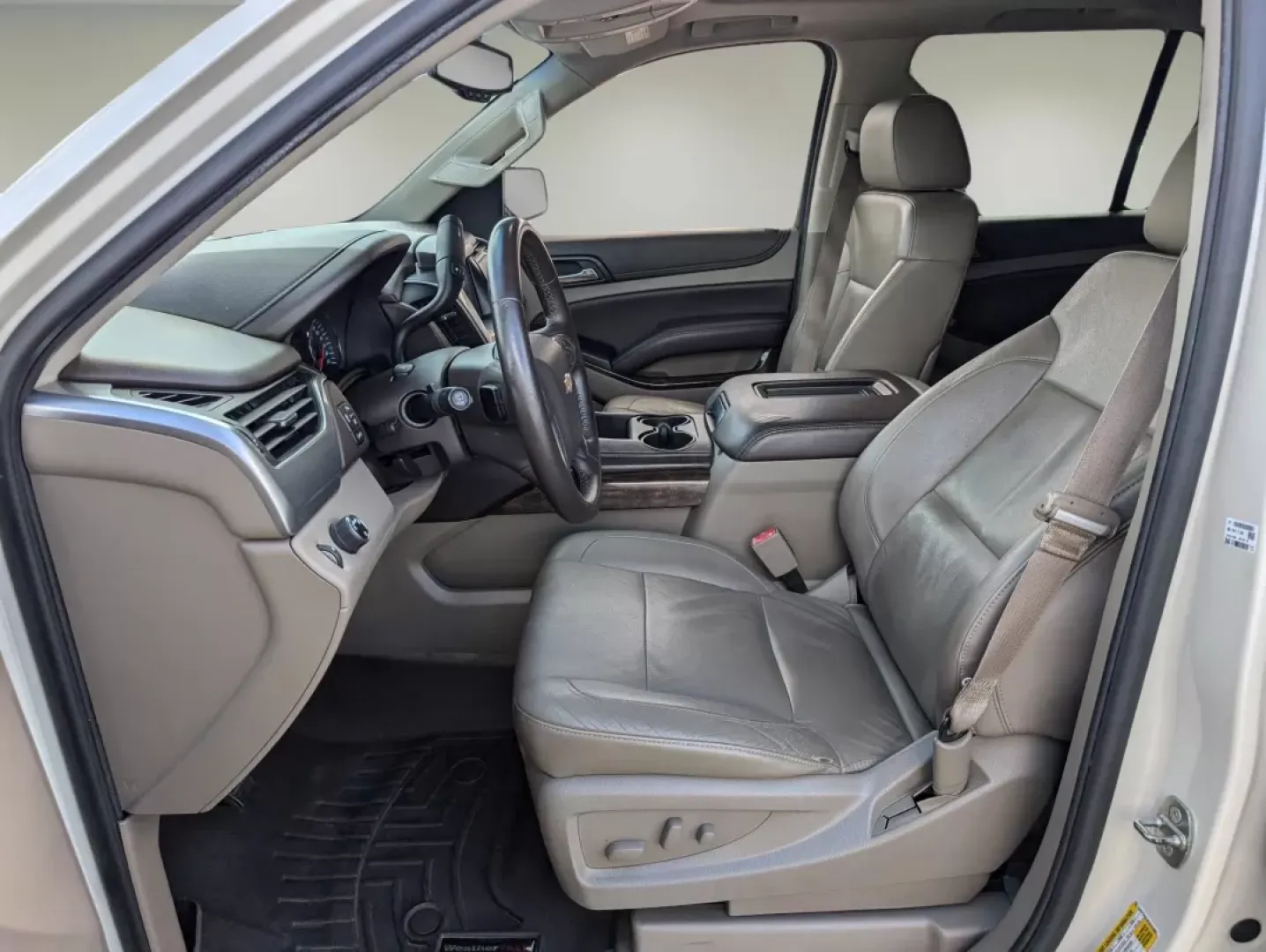 2015 /Cocoa/Dune Chevrolet Tahoe LT (1GNSCBKC9FR) with an Other engine, located at 3959 U.S. 80 W, Phenix City, AL, 36870, (334) 297-4885, 32.469296, -85.135185 - **Experience the Ultimate Family Adventure with This 2015 Chevrolet Tahoe LT at Gils Auto!**<br /> <br /> Are you searching for the perfect vehicle to enhance your family's lifestyle? Look no further! The 2015 Chevrolet Tahoe LT is designed for families on the move, weekend adventurers, and anyone n - Photo#10