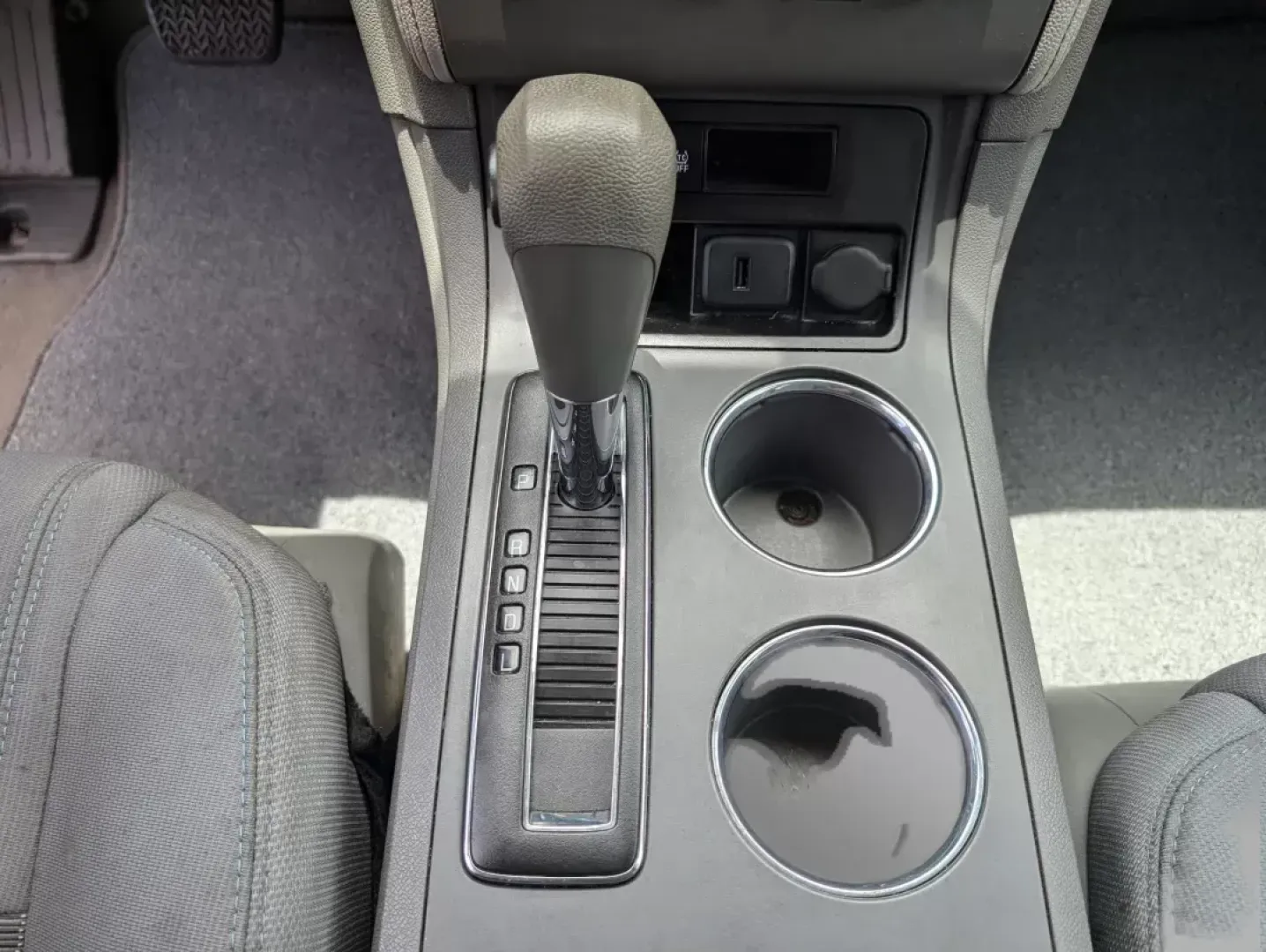 2015 /Dark Titanium/Light Titanium Chevrolet Traverse LS (1GNKRFKD6FJ) with an Other engine, located at 521 Old Farm Lane Rd, Prattville, AL, 36066, (334) 325-1505, 32.482460, -86.416367 - Experience the ultimate family road trips or weekend adventures with the 2015 Chevrolet Traverse LS, now available at Gils Auto in Prattville, AL. This spacious SUV is designed to accommodate your growing family, providing comfort and convenience without breaking the bank. With an impressive eight-p - Photo#13