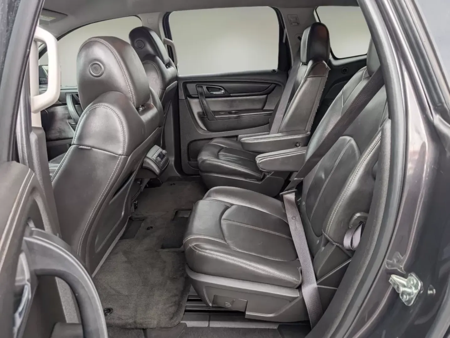 2015 /Ebony Chevrolet Traverse LT (1GNKRHKD9FJ) with an Other engine, located at 521 Old Farm Lane Rd, Prattville, AL, 36066, (334) 325-1505, 32.482460, -86.416367 - **Discover Adventure with the 2015 Chevrolet Traverse LT Your Perfect Family SUV!**<br /> <br /> Are you ready to elevate your family adventures? The 2015 Chevrolet Traverse LT is designed to take your family outings, weekend getaways, and daily commutes to an entirely new level. With spacious seat - Photo#10