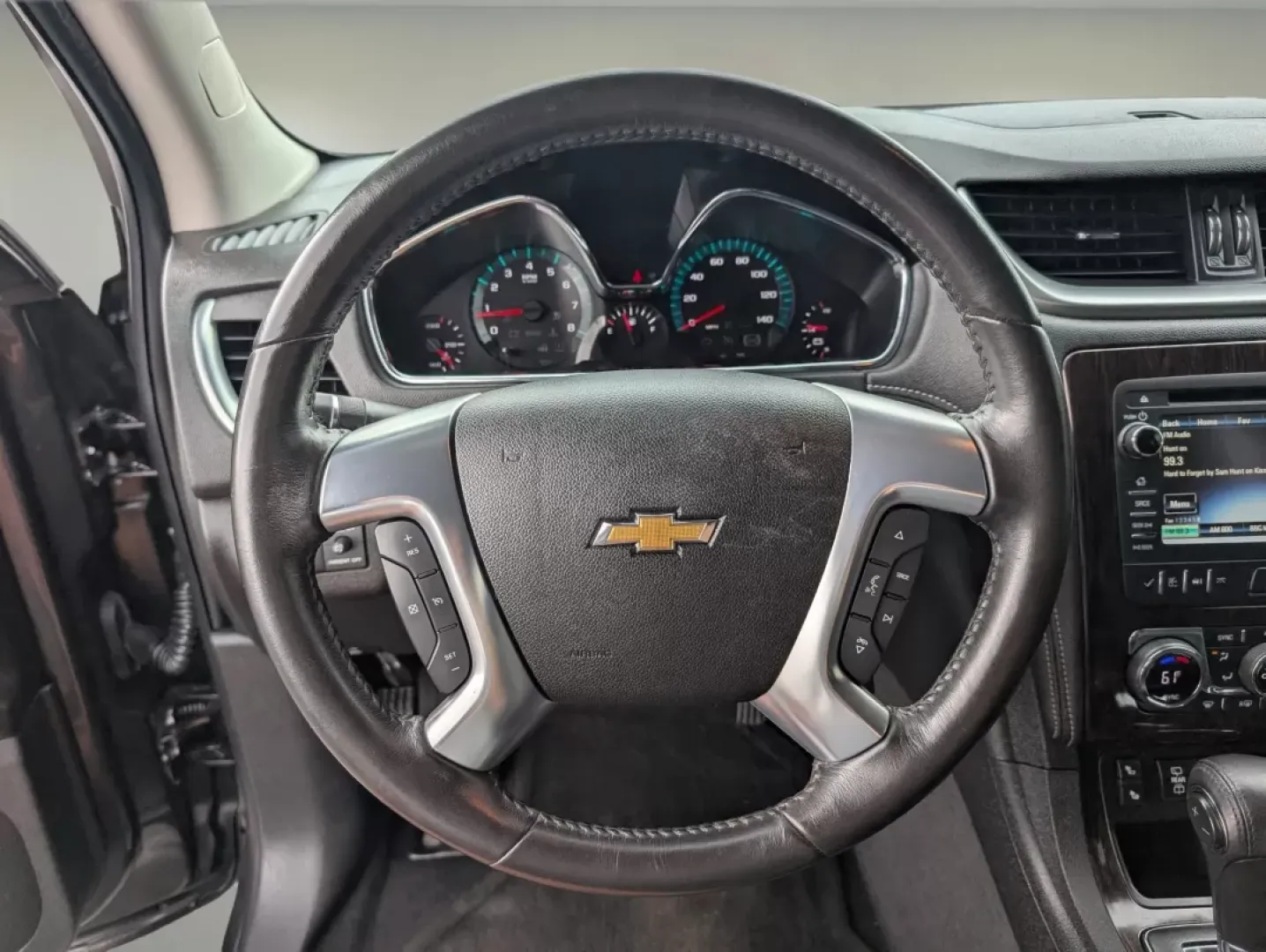 2015 /Ebony Chevrolet Traverse LT (1GNKRHKD9FJ) with an Other engine, located at 521 Old Farm Lane Rd, Prattville, AL, 36066, (334) 325-1505, 32.482460, -86.416367 - **Discover Adventure with the 2015 Chevrolet Traverse LT Your Perfect Family SUV!**<br /> <br /> Are you ready to elevate your family adventures? The 2015 Chevrolet Traverse LT is designed to take your family outings, weekend getaways, and daily commutes to an entirely new level. With spacious seat - Photo#15