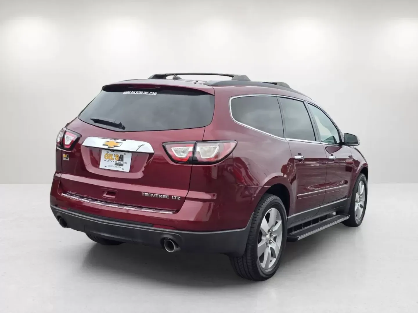 2015 /Ebony/Saddle Up Chevrolet Traverse LTZ (1GNKVJKD1FJ) with an Other engine, located at 1430 Gateway Drive, Opelika, AL, 36801, (334) 239-0944, 32.637871, -85.409790 - **Adventure Awaits with the 2015 Chevrolet Traverse LTZ Perfect for Growing Families!**<br /> <br /> Are you a family on the go, seeking a reliable and spacious SUV that effortlessly balances style with functionality? Look no further than the stunning 2015 Chevrolet Traverse LTZ, available now at G - Photo#4