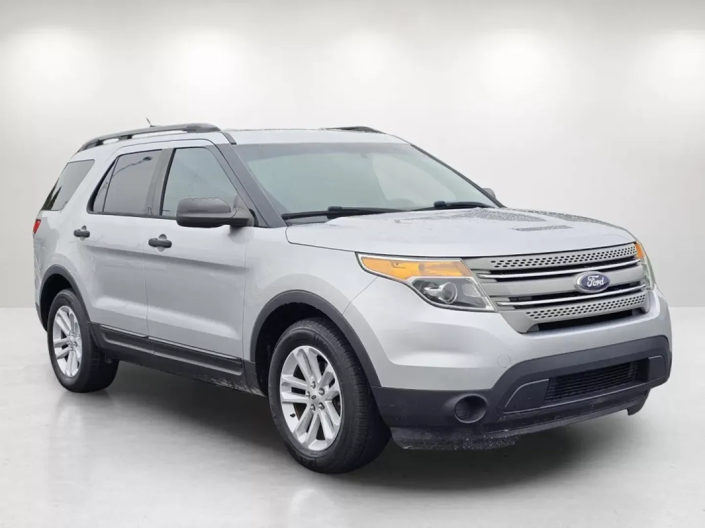 2015 Ford Explorer Base (1FM5K7B86FG) with an Other engine, located at 521 Old Farm Lane Rd, Prattville, AL, 36066, (334) 325-1505, 32.482460, -86.416367 - **Explore New Adventures with the 2015 Ford Explorer at Gils Auto in Phenix City, AL!**<br /> <br /> Prepare to elevate your lifestyle with the remarkable 2015 Ford Explorer, available now at Gils Auto, your trusted Buy Here Pay Here dealership located at 3959 U.S. 80 W, Phenix City, AL 36870. This - Photo#2