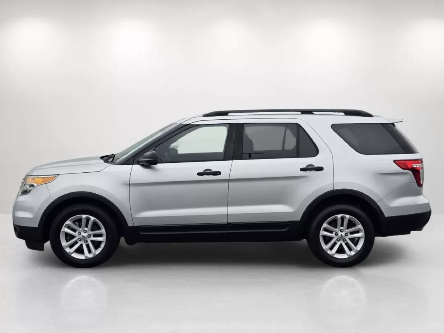 2015 Ford Explorer Base (1FM5K7B86FG) with an Other engine, located at 521 Old Farm Lane Rd, Prattville, AL, 36066, (334) 325-1505, 32.482460, -86.416367 - **Explore New Adventures with the 2015 Ford Explorer at Gils Auto in Phenix City, AL!**<br /> <br /> Prepare to elevate your lifestyle with the remarkable 2015 Ford Explorer, available now at Gils Auto, your trusted Buy Here Pay Here dealership located at 3959 U.S. 80 W, Phenix City, AL 36870. This - Photo#7