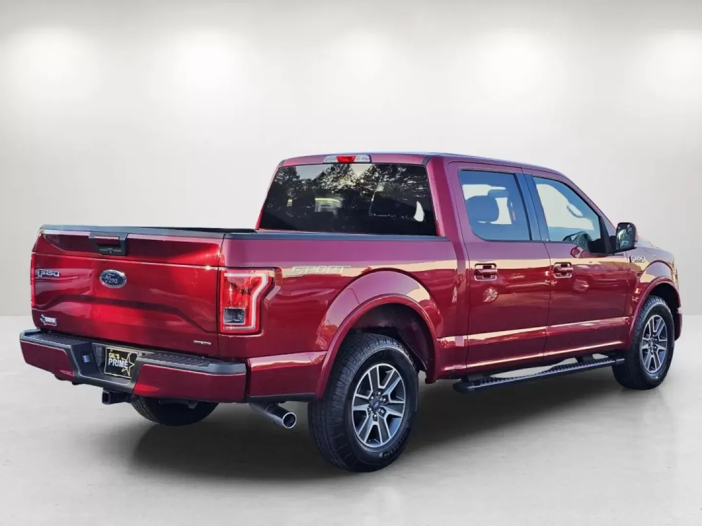2015 Ford F-150 XLT (1FTEW1CF5FK) with an Other engine, located at 804 22nd Ave, Phenix City, AL, 36870, (334) 297-1860, 32.484749, -85.024475 - **Unleash Your Adventurous Spirit with the 2015 Ford F-150!** <br /> <br /> Are you searching for a reliable vehicle that perfectly balances work and play? The 2015 Ford F-150 Crew Cab Pickup, available at Gils Auto in Phenix City, AL, is designed to meet your needs and fuel your lifestyle. Whether - Photo#4