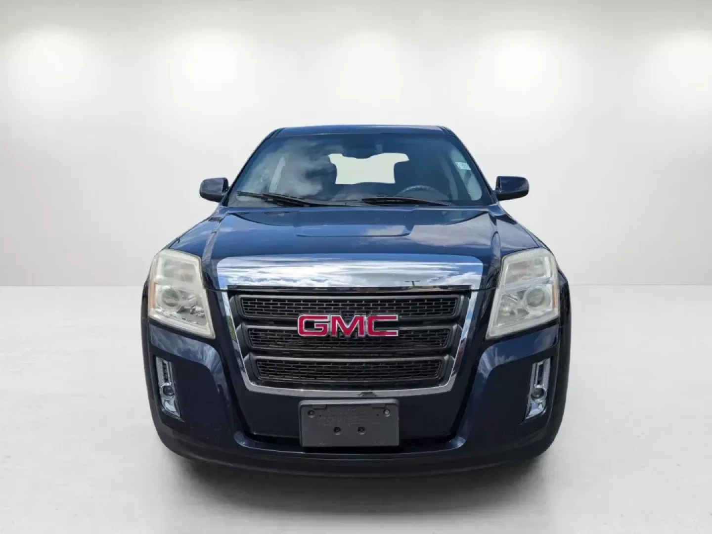 2015 /Jet Black GMC Terrain SLE (2GKALMEK7F6) with an Gas/Ethanol I4 2.4L/145 engine, 6-Speed Automatic transmission, located at 3959 U.S. 80 W, Phenix City, AL, 36870, (334) 297-4885, 32.469296, -85.135185 - 2015 GMC Terrain SLE - Photo#2