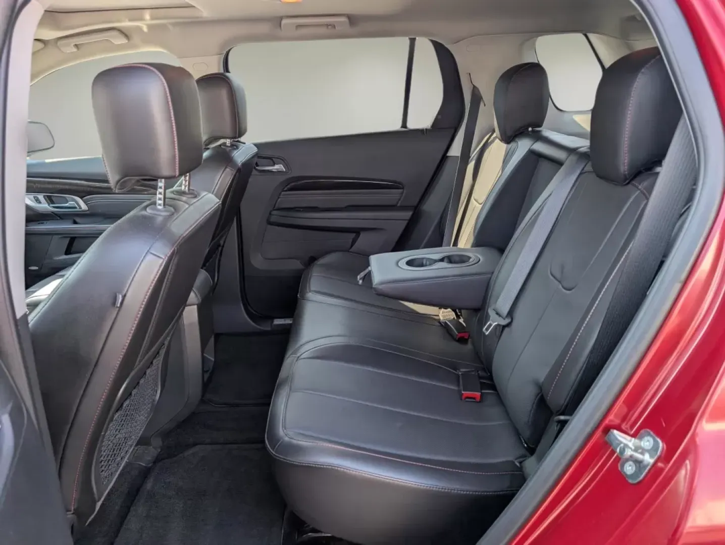 2015 /Jet Black GMC Terrain Denali (2GKFLZE30F6) with an Other engine, located at 3959 U.S. 80 W, Phenix City, AL, 36870, (334) 297-4885, 32.469296, -85.135185 - **Adventure Awaits with the 2015 GMC Terrain Denali at Gils Auto!**<br /> <br /> Are you ready to elevate your driving experience? Whether you're a growing family in need of a spacious and comfortable SUV, a commuter looking for a reliable vehicle, or an adventurer ready to hit the open road, the 20 - Photo#10