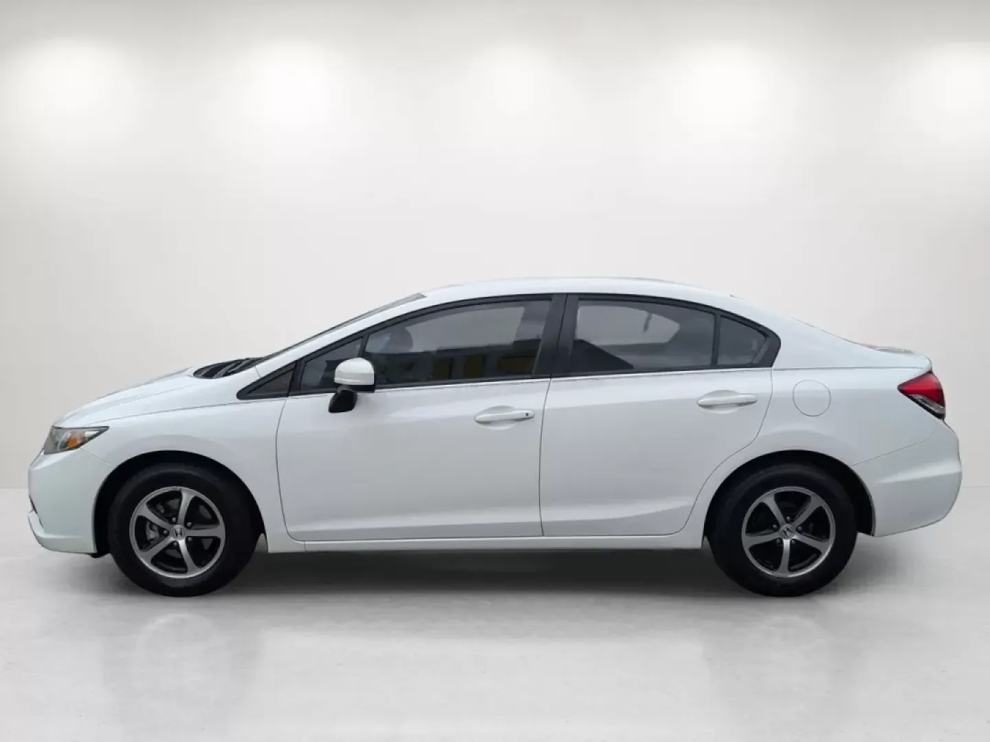 2015 Honda Civic Sedan SE (19XFB2F74FE) with an Other engine, located at 3959 U.S. 80 W, Phenix City, AL, 36870, (334) 297-4885, 32.469296, -85.135185 - **Discover the Freedom of the Open Road with the 2015 Honda Civic Sedan SE**<br /> <br /> Experience the joy of driving a reliable and efficient vehicle that suits all your lifestyle needs. Whether you're commuting to work, shuttling kids to soccer practice, or embarking on weekend adventures, the 2 - Photo#1