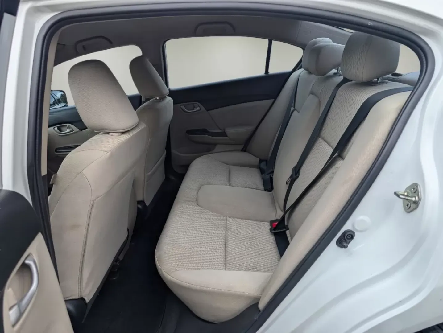 2015 Honda Civic Sedan SE (19XFB2F74FE) with an Other engine, located at 3959 U.S. 80 W, Phenix City, AL, 36870, (334) 297-4885, 32.469296, -85.135185 - **Discover the Freedom of the Open Road with the 2015 Honda Civic Sedan SE**<br /> <br /> Experience the joy of driving a reliable and efficient vehicle that suits all your lifestyle needs. Whether you're commuting to work, shuttling kids to soccer practice, or embarking on weekend adventures, the 2 - Photo#10