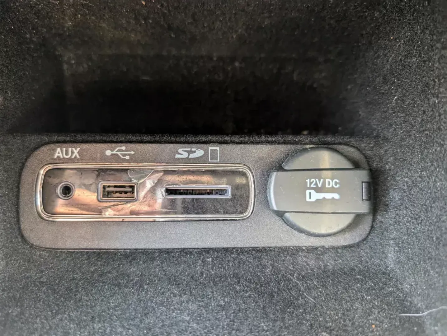 2015 /Lt Frost Beige/Black Jeep Grand Cherokee Laredo (1C4RJEAG2FC) with an Other engine, located at 521 Old Farm Lane Rd, Prattville, AL, 36066, (334) 325-1505, 32.482460, -86.416367 - **Explore New Horizons with the 2015 Jeep Grand Cherokee Laredo Perfect for Life's Adventures!**<br /> <br /> If you're searching for a vehicle that seamlessly blends comfort, capability, and style, look no further than the 2015 Jeep Grand Cherokee Laredo available at Gils Auto in Prattville, AL. T - Photo#12