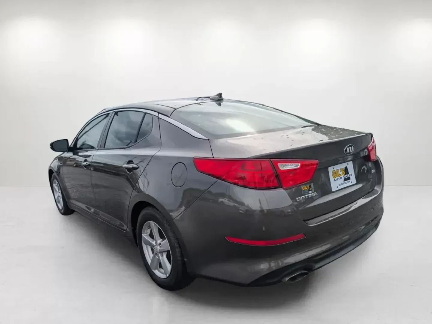 2015 /Beige Kia Optima LX (5XXGM4A75FG) with an Regular Unleaded I-4 2.4 L/144 engine, 6-Speed Automatic w/OD transmission, located at 3959 U.S. 80 W, Phenix City, AL, 36870, (334) 297-4885, 32.469296, -85.135185 - **Discover Adventure and Comfort with the 2015 Kia Optima LX at Gils Auto in Phenix City!**<br /> <br /> Are you in search of a reliable sedan that perfectly balances style, comfort, and performance? Look no further than the 2015 Kia Optima LX, available now at Gils Auto, your trusted Buy Here Pay H - Photo#7