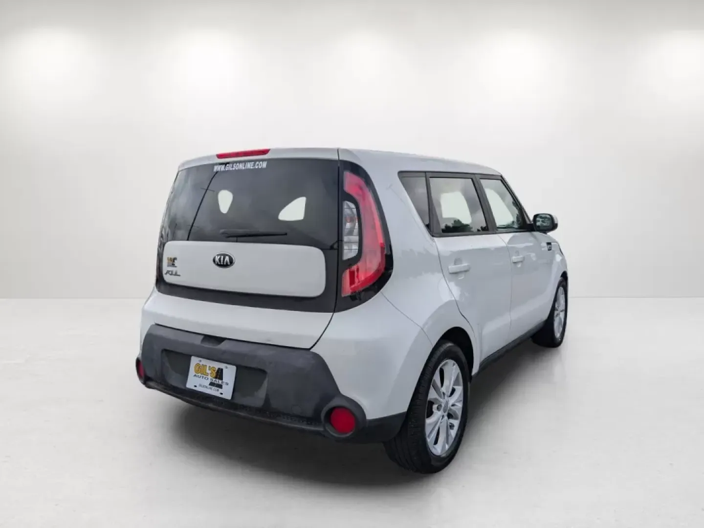 2015 /Black Kia Soul + (KNDJP3A59F7) with an Other engine, located at 1430 Gateway Drive, Opelika, AL, 36801, (334) 239-0944, 32.637871, -85.409790 - ### Discover Your Next Adventure with the 2015 Kia Soul at Gils Auto - Opelika!<br /> <br /> Are you ready to elevate your driving experience? Whether you're a growing family in search of a versatile vehicle or a young professional commuting to work, the 2015 Kia Soul is designed to meet your lifest - Photo#4