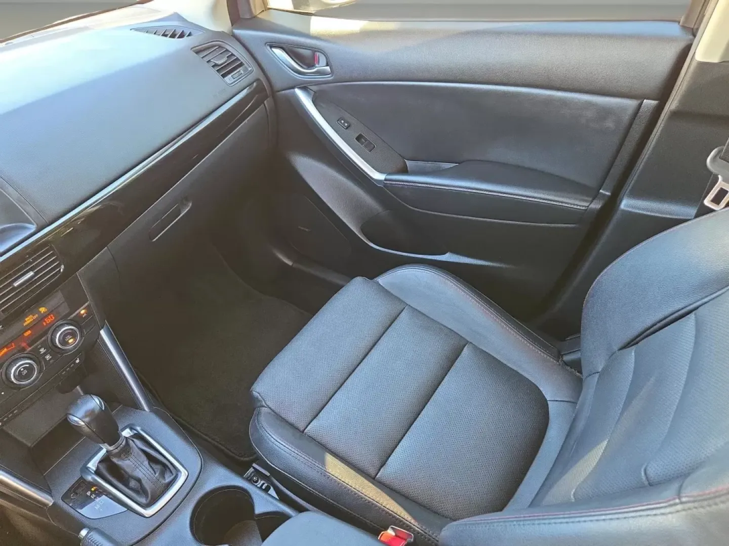 2015 /Black Mazda CX-5 Grand Touring (JM3KE2DYXF0) with an Other engine, located at 1430 Gateway Drive, Opelika, AL, 36801, (334) 239-0944, 32.637871, -85.409790 - **Discover the Perfect SUV for Your Next Adventure: 2015 Mazda CX-5 Grand Touring at Gils Auto - Phenix City**<br /> <br /> Are you searching for a versatile vehicle that seamlessly fits your active lifestyle? Look no further than the 2015 Mazda CX-5 Grand Touring, available now at Gils Auto in Phen - Photo#14