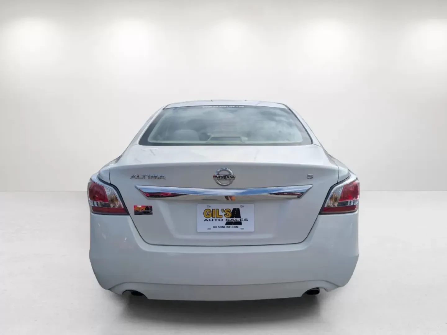 2015 /Beige Nissan Altima 2.5 S (1N4AL3AP9FN) with an Other engine, located at 7000 Northlake Connector, Columbus, GA, 31904, (706) 987-8085, 32.524975, -84.978134 - ### Discover Your Next Adventure with This 2015 Nissan Altima at Gils Auto!<br /> <br /> Are you in the market for a reliable sedan that fits seamlessly into your busy lifestyle? Look no further than this stunning 2015 Nissan Altima 2.5 S, available now at Gils Auto in Phenix City, AL. Whether you'r - Photo#5