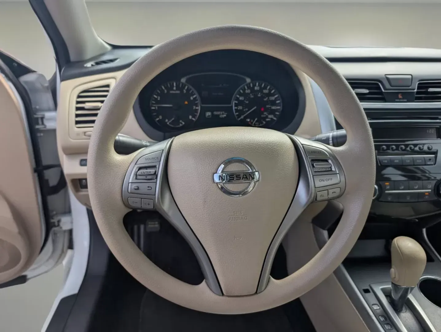 2015 /Beige Nissan Altima 2.5 S (1N4AL3AP9FN) with an Other engine, located at 7000 Northlake Connector, Columbus, GA, 31904, (706) 987-8085, 32.524975, -84.978134 - ### Discover Your Next Adventure with This 2015 Nissan Altima at Gils Auto!<br /> <br /> Are you in the market for a reliable sedan that fits seamlessly into your busy lifestyle? Look no further than this stunning 2015 Nissan Altima 2.5 S, available now at Gils Auto in Phenix City, AL. Whether you'r - Photo#15
