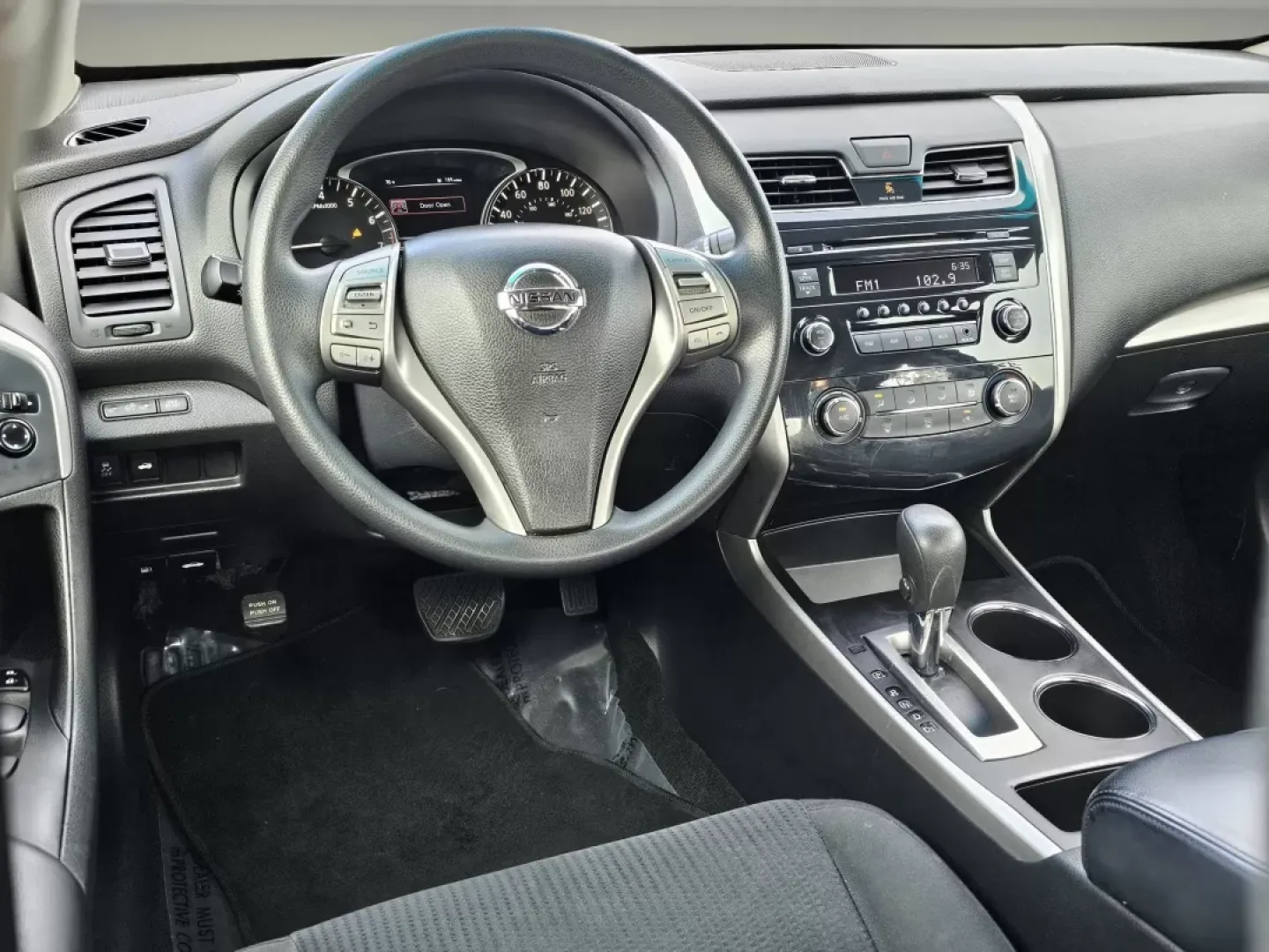 2015 /Charcoal Nissan Altima 2.5 S (1N4AL3AP3FC) with an Other engine, located at 804 22nd Ave, Phenix City, AL, 36870, (334) 297-1860, 32.484749, -85.024475 - Elevate your daily commute or weekend adventures with the perfect blend of style, comfort, and reliability the 2015 Nissan Altima 2.5 S. This sedan isn't just a vehicle; it's a lifestyle choice that caters to professionals, families, and anyone who values a smooth ride. With its impressive fuel eff - Photo#15