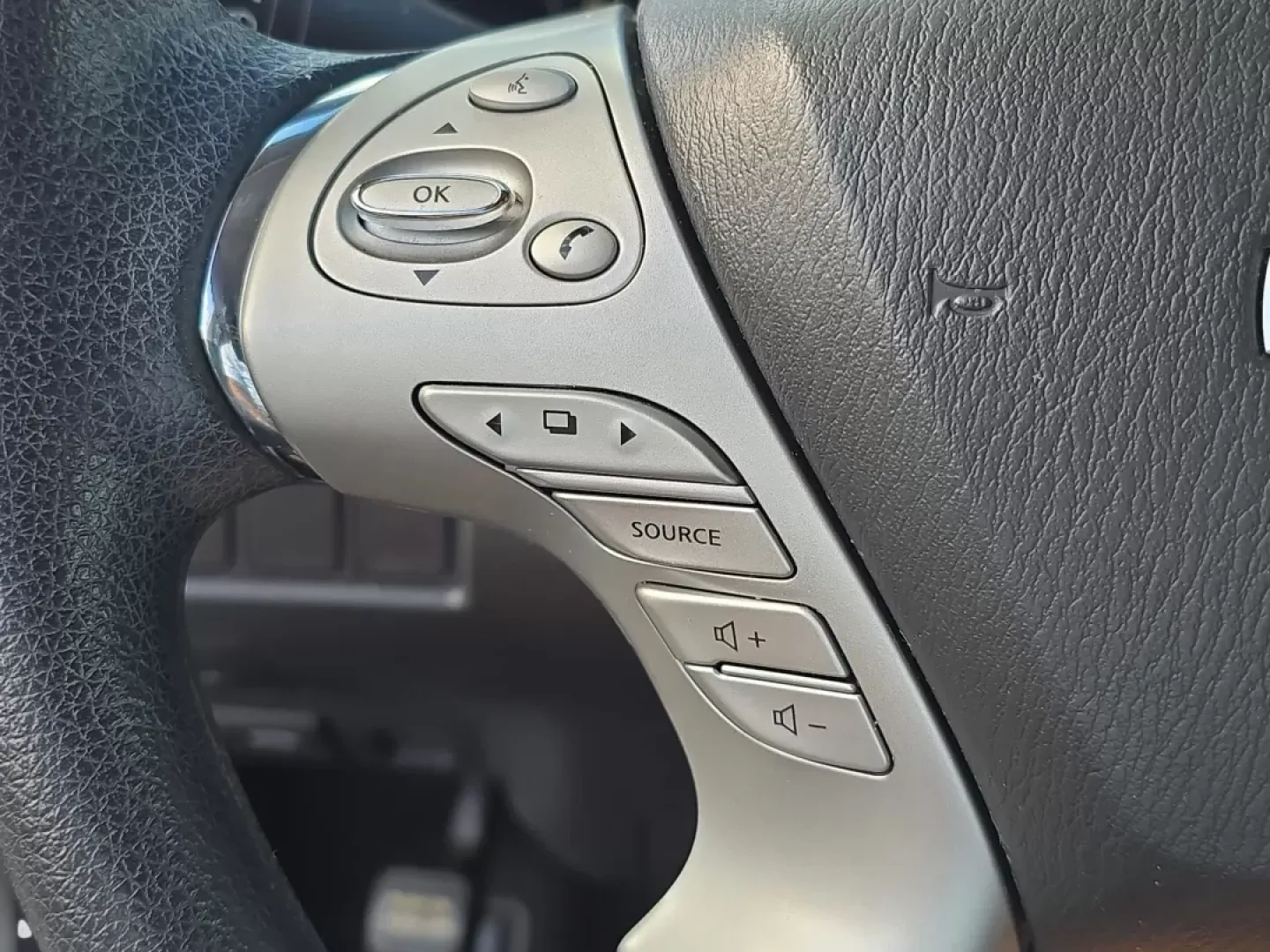 2015 /Black Nissan Murano S (5N1AZ2MG8FN) with an Other engine, located at 521 Old Farm Lane Rd, Prattville, AL, 36066, (334) 325-1505, 32.482460, -86.416367 - **Unleash Adventure with the 2015 Nissan Murano at Gils Auto - Your Trusted BHPH Dealer in Phenix City!**<br /> <br /> Are you ready to elevate your lifestyle? Whether you're embarking on a weekend adventure, managing school runs with the family, or tackling those long commutes, the 2015 Nissan Mura - Photo#18