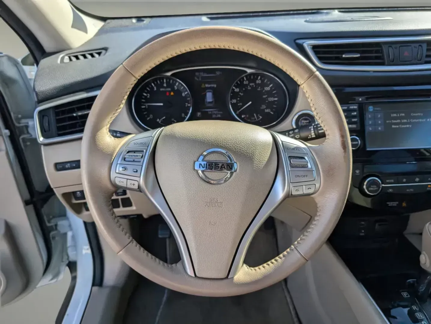2015 /Almond Nissan Rogue SL (5N1AT2MT5FC) with an Regular Unleaded I-4 2.5 L/152 engine, 1-Speed CVT w/OD transmission, located at 1430 Gateway Drive, Opelika, AL, 36801, (334) 239-0944, 32.637871, -85.409790 - **Experience the Perfect Blend of Comfort and Versatility with the 2015 Nissan Rogue SL!**<br /> <br /> Are you in the market for a reliable SUV that perfectly balances family needs, daily commuting, and weekend adventures? Look no further than this stunning **2015 Nissan Rogue SL**, available now a - Photo#15
