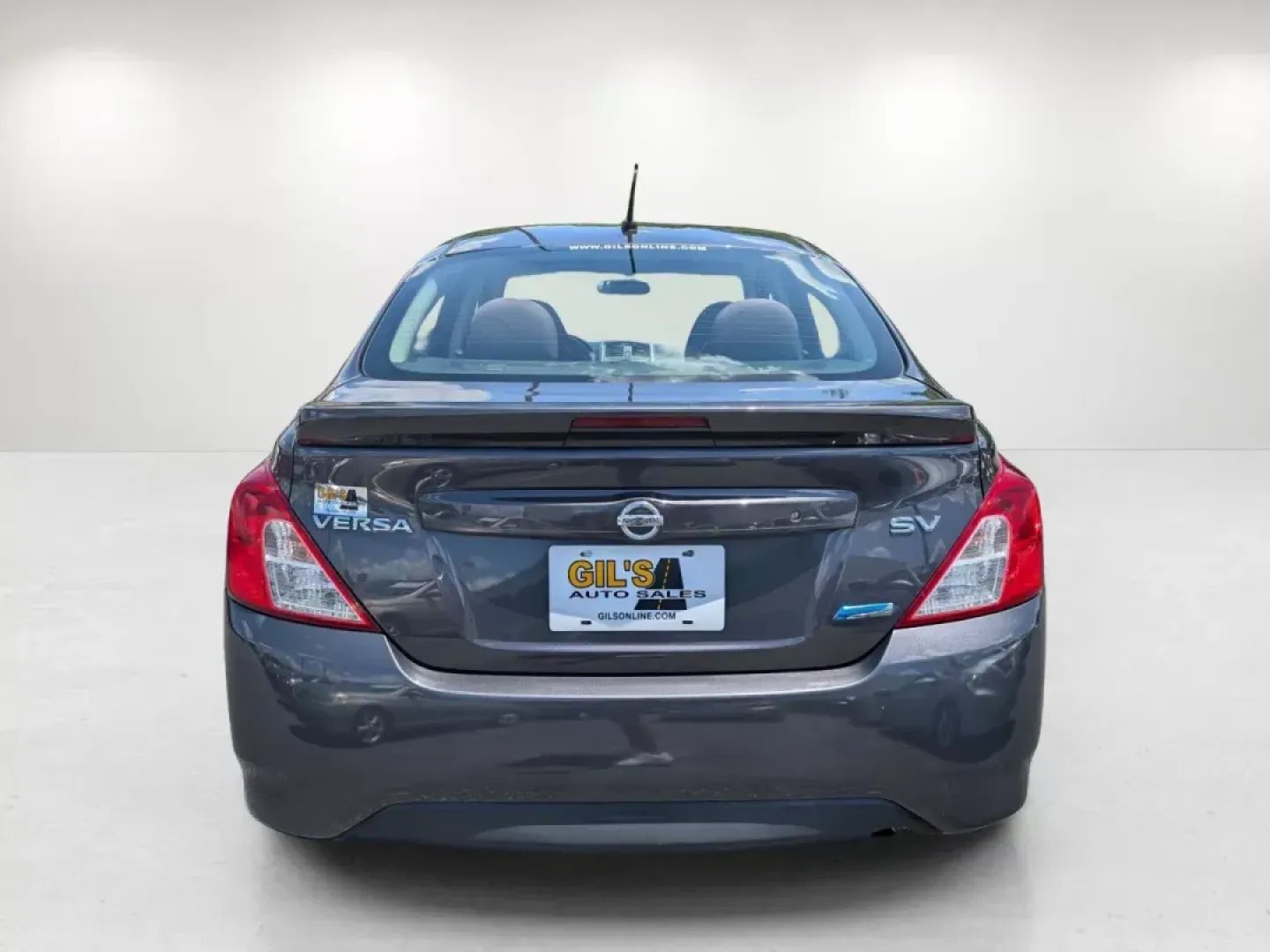 2015 Nissan Versa SV (3N1CN7AP3FL) with an Regular Unleaded I-4 1.6 L/98 engine, 1-Speed CVT w/OD transmission, located at 3959 U.S. 80 W, Phenix City, AL, 36870, (334) 297-4885, 32.469296, -85.135185 - 2015 Nissan Versa SV - Photo#5