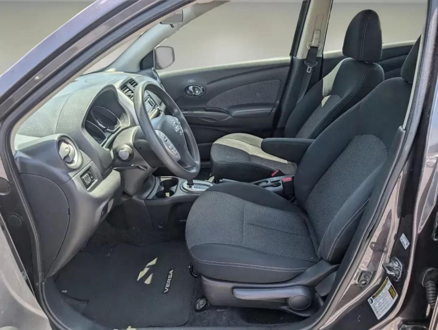 2015 Nissan Versa SV (3N1CN7AP3FL) with an Regular Unleaded I-4 1.6 L/98 engine, 1-Speed CVT w/OD transmission, located at 3959 U.S. 80 W, Phenix City, AL, 36870, (334) 297-4885, 32.469296, -85.135185 - 2015 Nissan Versa SV - Photo#9