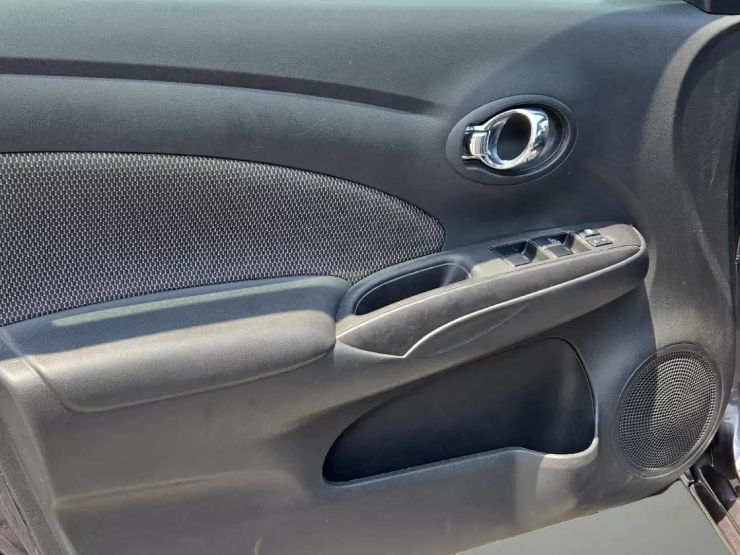 2015 Nissan Versa SV (3N1CN7AP3FL) with an Other engine, located at 521 Old Farm Lane Rd, Prattville, AL, 36066, (334) 325-1505, 32.482460, -86.416367 - **Discover Your Next Adventure with the 2015 Nissan Versa SV!** <br /> <br /> Are you ready to elevate your daily commute or weekend road trips? The 2015 Nissan Versa SV is the perfect vehicle for budget-conscious buyers and growing families alike! With its spacious interior, fuel-efficient engine, - Photo#9