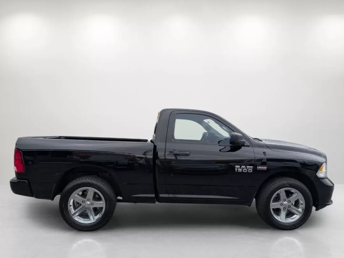 2015 /Diesel Gray/Black Ram 1500 Express (3C6JR6AT6FG) with an Other engine, located at 804 22nd Ave, Phenix City, AL, 36870, (334) 297-1860, 32.484749, -85.024475 - **Unleash the Power of the Road: 2015 Ram 1500 Express at Gils Auto - Phenix City, AL**<br /> <br /> Are you ready to elevate your driving experience, whether it's for work, play, or everyday commutes? Look no further! This 2015 Ram 1500 Express, available at Gils Auto in Phenix City, AL, is not jus - Photo#3