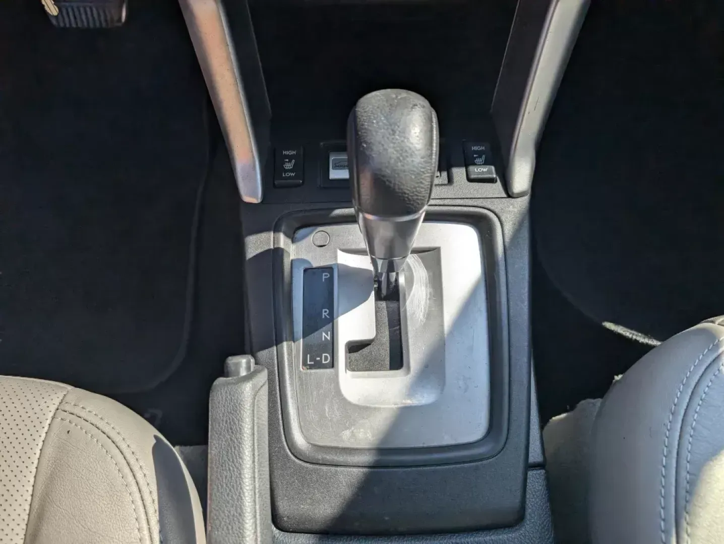 2015 /Gray Subaru Forester 2.5i Limited (JF2SJAHC5FH) with an Other engine, located at 1430 Gateway Drive, Opelika, AL, 36801, (334) 239-0944, 32.637871, -85.409790 - Discover the perfect blend of adventure and practicality with the 2015 Subaru Forester 2.5i Limited, available now at Gils Auto in Opelika, AL. Whether you're navigating busy city streets, embarking on family road trips, or tackling weekend getaways to nearby destinations like Chewacla State Park, t - Photo#12