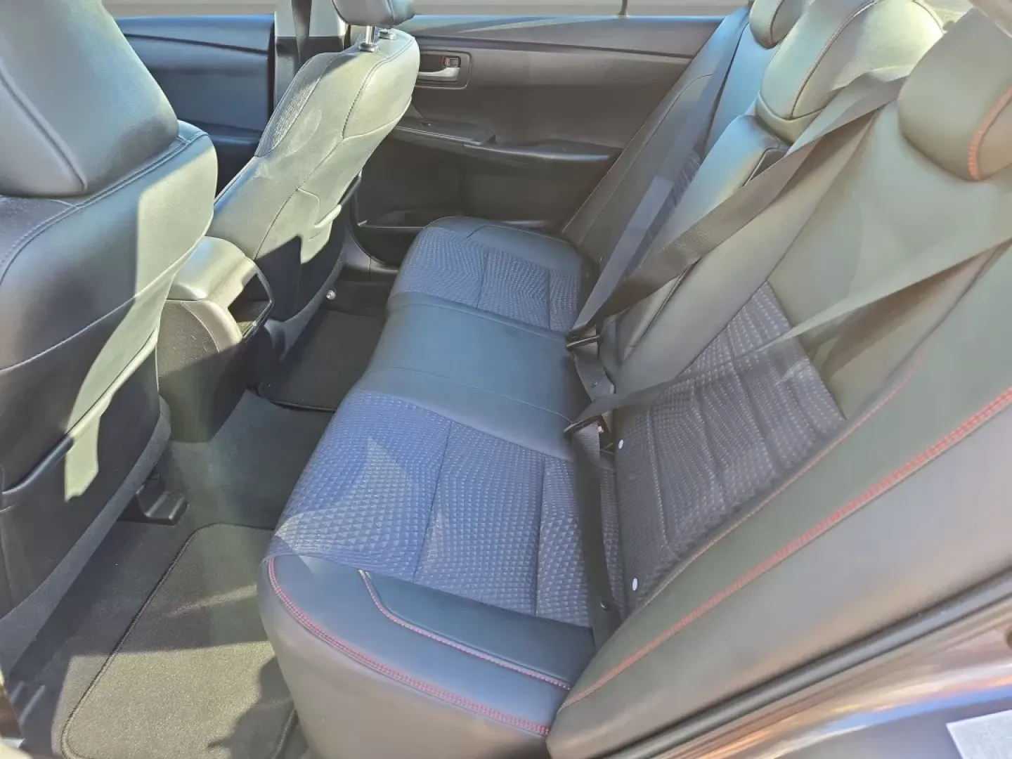 2015 Toyota Camry SE (4T1BF1FK1FU) with an Other engine, located at 1430 Gateway Drive, Opelika, AL, 36801, (334) 239-0944, 32.637871, -85.409790 - Are you searching for a reliable vehicle that combines comfort, style, and affordability? Look no further than this 2015 Toyota Camry, now available at Gils Auto in Phenix City, AL. Whether you're commuting to work, shuttling the kids around, or embarking on weekend adventures, this sedan is the per - Photo#12