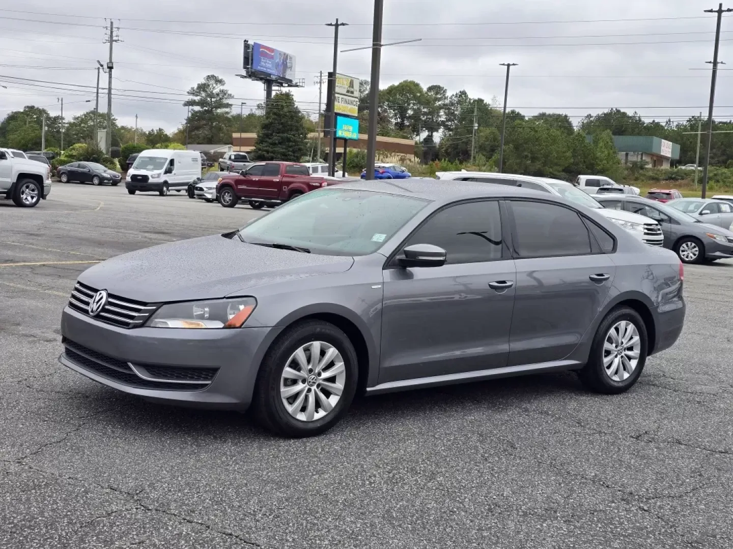 2015 Volkswagen Passat 1.8T S (1VWAT7A35FC) with an Other engine, located at 3959 U.S. 80 W, Phenix City, AL, 36870, (334) 297-4885, 32.469296, -85.135185 - **Discover the Perfect Blend of Comfort and Performance with the 2015 Volkswagen Passat! Ideal for Commuters and Growing Families Alike!**<br /> <br /> Are you searching for a dependable sedan that combines style, comfort, and functionality? Look no further than this 2015 Volkswagen Passat, availabl - Photo#7