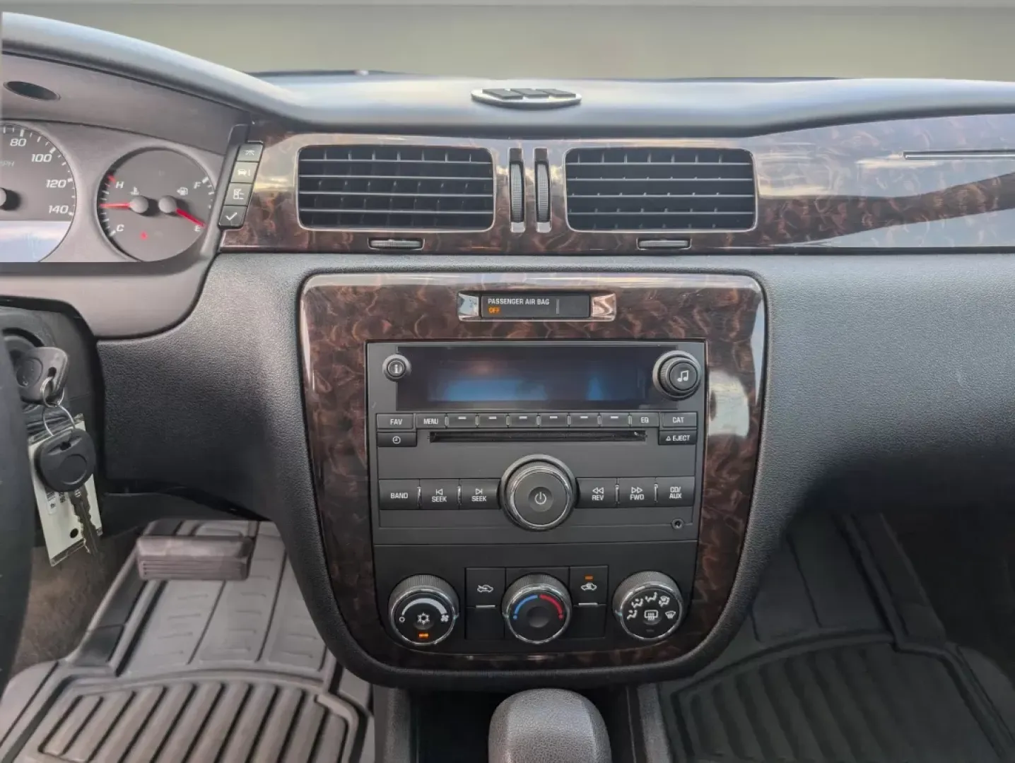 2016 /Ebony Chevrolet Impala Limited LS (2G1WA5E37G1) with an Other engine, located at 804 22nd Ave, Phenix City, AL, 36870, (334) 297-1860, 32.484749, -85.024475 - **Discover the Perfect Companion for Every Journey: 2016 Chevrolet Impala Limited at Gils Auto in Opelika, AL!**<br /> <br /> Are you in search of a reliable sedan that seamlessly fits into your busy lifestyle? Look no further than this stunning 2016 Chevrolet Impala Limited, available now at Gils A - Photo#14