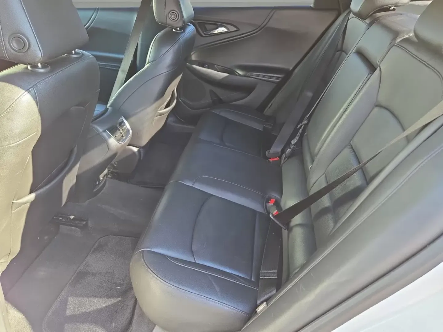 2016 /Jet Black Chevrolet Malibu LT (1G1ZE5ST0GF) with an Other engine, located at 3959 U.S. 80 W, Phenix City, AL, 36870, (334) 297-4885, 32.469296, -85.135185 - **Elevate Your Commute with this 2016 Chevrolet Malibu LT at Gils Auto - Phenix City!**<br /> <br /> Are you looking for a reliable sedan that combines style, comfort, and cutting-edge technology? Look no further! The 2016 Chevrolet Malibu LT is the perfect vehicle for your daily commute or family o - Photo#12