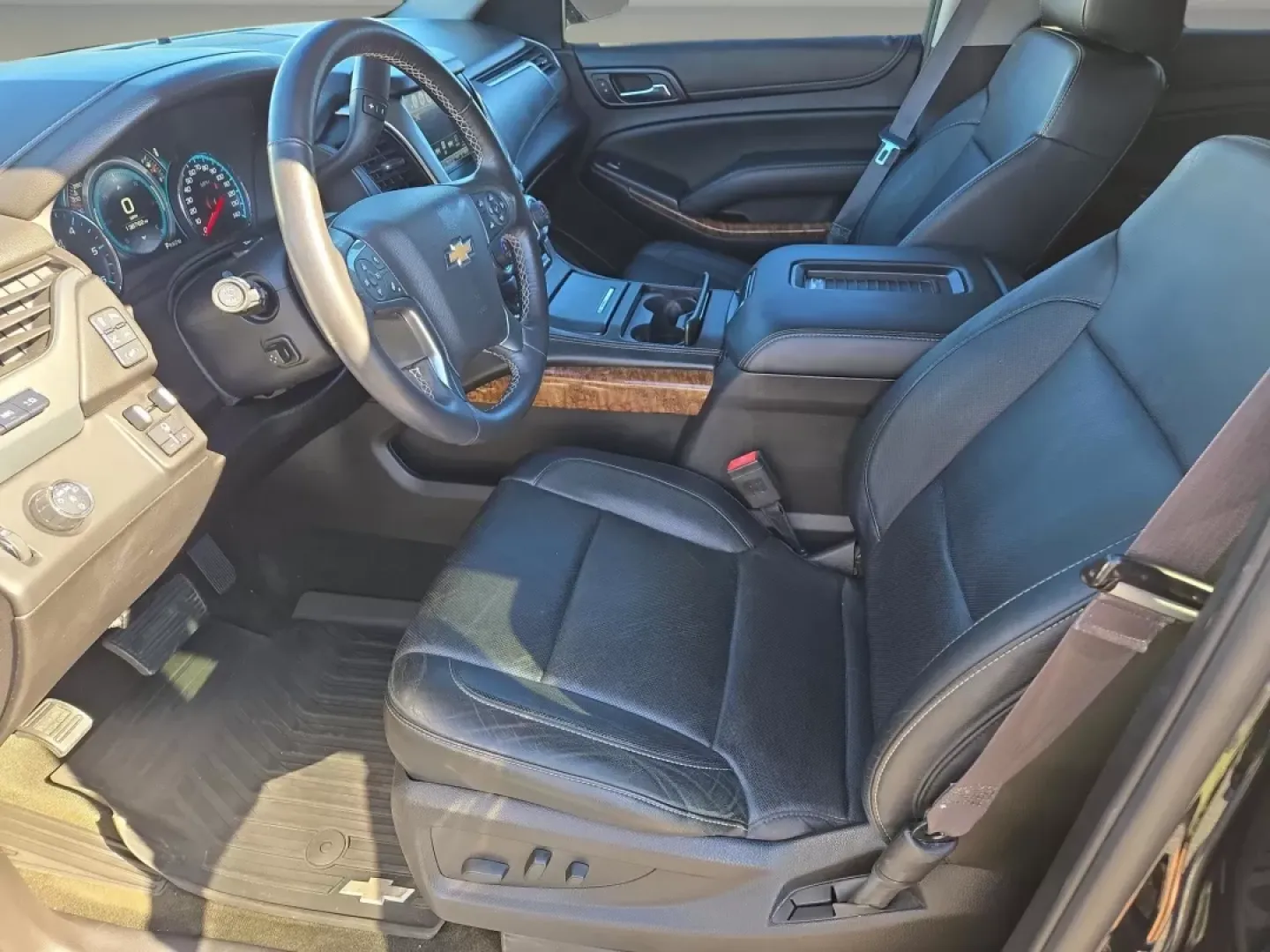 2016 /Jet Black Chevrolet Tahoe LTZ (1GNSCCKCXGR) with an Other engine, located at 7000 Northlake Connector, Columbus, GA, 31904, (706) 987-8085, 32.524975, -84.978134 - **Adventure Awaits with the 2016 Chevrolet Tahoe LTZ - Gils Auto, Phenix City, AL**<br /> <br /> Are you ready to elevate your family road trips or weekend adventures? Look no further than the 2016 Chevrolet Tahoe LTZ, an SUV that balances luxury, performance, and versatility. This stunning vehicle - Photo#12