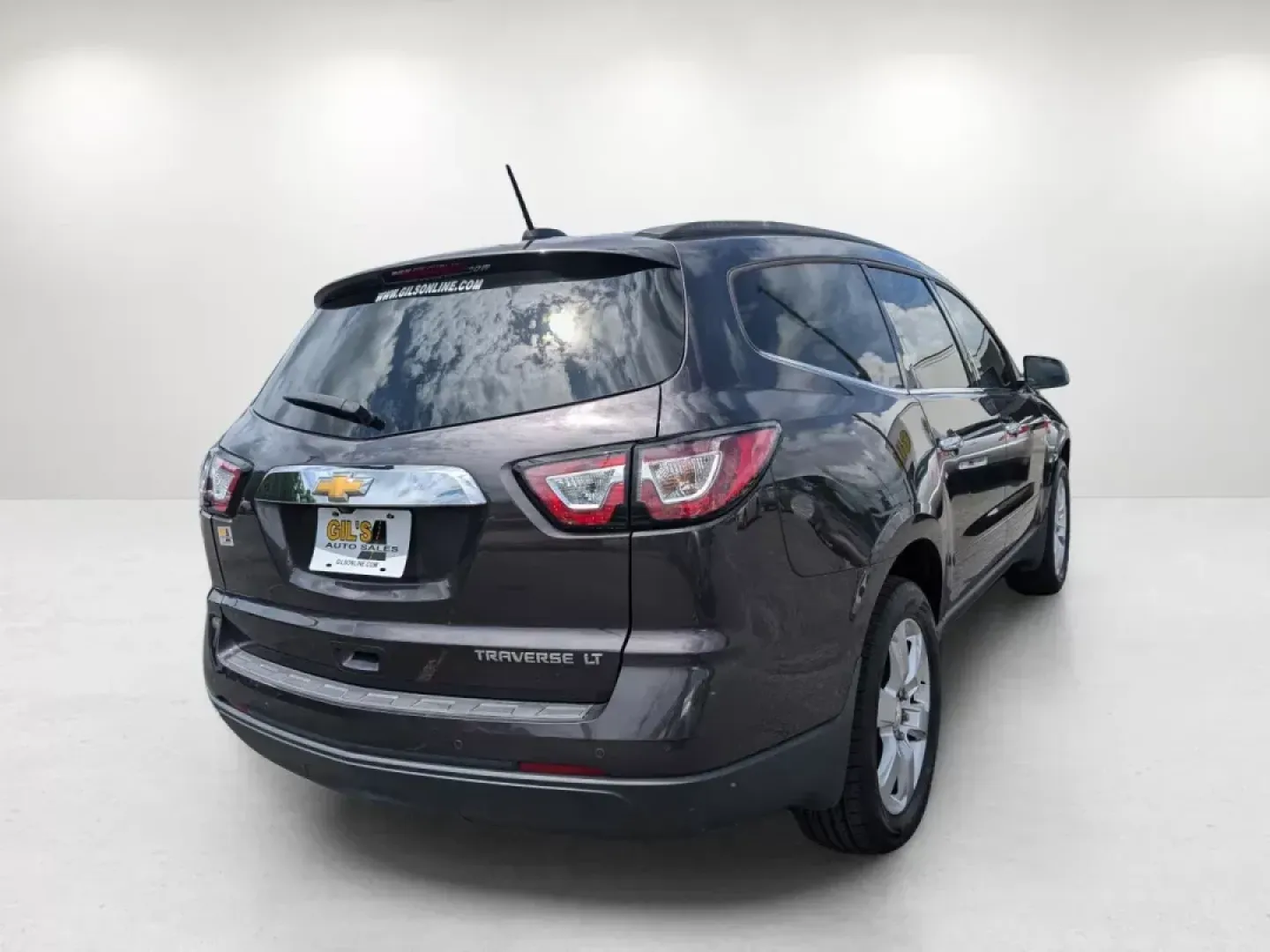 2016 /Ebony Chevrolet Traverse LT (1GNKRGKD4GJ) with an Other engine, located at 804 22nd Ave, Phenix City, AL, 36870, (334) 297-1860, 32.484749, -85.024475 - Explore the open road, perfect for family adventures or your daily commute. Introducing the 2016 Chevrolet Traverse LT, a versatile SUV designed for life's journeys. Whether you're taking the kids to school, heading out for a weekend getaway, or simply running errands in Phenix City, this spacious v - Photo#4
