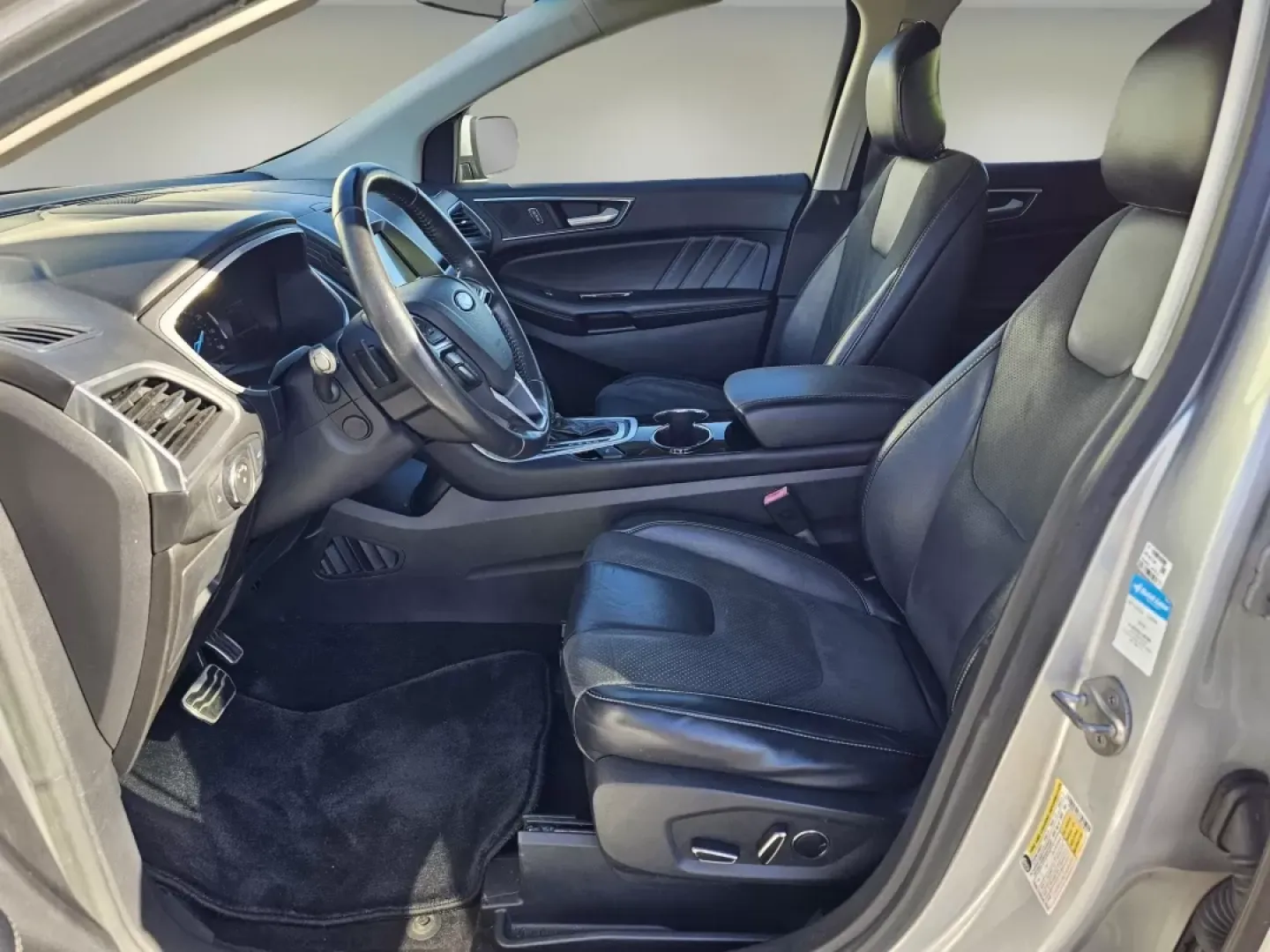 2016 Ford Edge Sport (2FMPK4AP0GB) with an Other engine, located at 804 22nd Ave, Phenix City, AL, 36870, (334) 297-1860, 32.484749, -85.024475 - Discover the perfect blend of comfort, performance, and technology with the 2016 Ford Edge Sport, an SUV designed for those who embrace an active lifestyle. Whether you're commuting to work, running errands around Phenix City, or planning spontaneous weekend getaways, this versatile vehicle is built - Photo#10