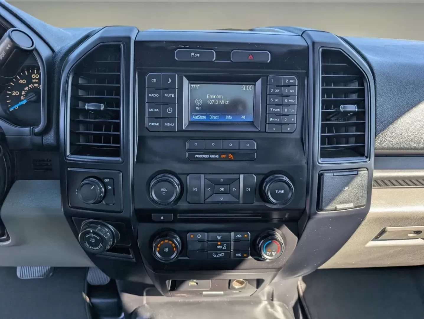 2016 Ford F-150 XL (1FTMF1C87GK) with an Other engine, located at 3959 U.S. 80 W, Phenix City, AL, 36870, (334) 297-4885, 32.469296, -85.135185 - **Unleash Your Adventures with the 2016 Ford F-150: A Perfect Blend of Power and Practicality!**<br /> <br /> Are you ready to elevate your lifestyle? Whether you're a weekend warrior seeking thrilling outdoor escapades, a growing family in need of a dependable vehicle, or a budget-conscious buyer l - Photo#14