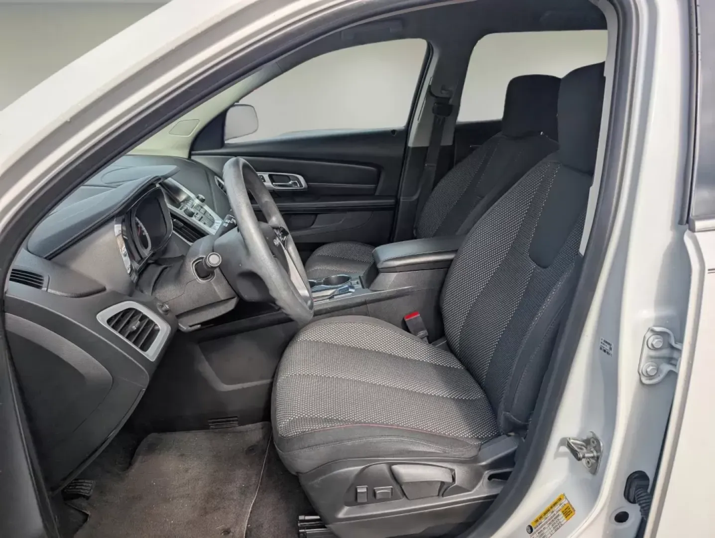 2016 /Jet Black GMC Terrain SLE (2GKALMEK4G6) with an Other engine, located at 521 Old Farm Lane Rd, Prattville, AL, 36066, (334) 325-1505, 32.482460, -86.416367 - ### Discover Your Perfect Adventure Companion: 2016 GMC Terrain SLE SUV<br /> <br /> Are you searching for the ideal vehicle that complements your active lifestyle or growing family? Look no further! At Gils Auto - Columbus #2, we have just what you need: a well-maintained 2016 GMC Terrain SLE SUV t - Photo#9