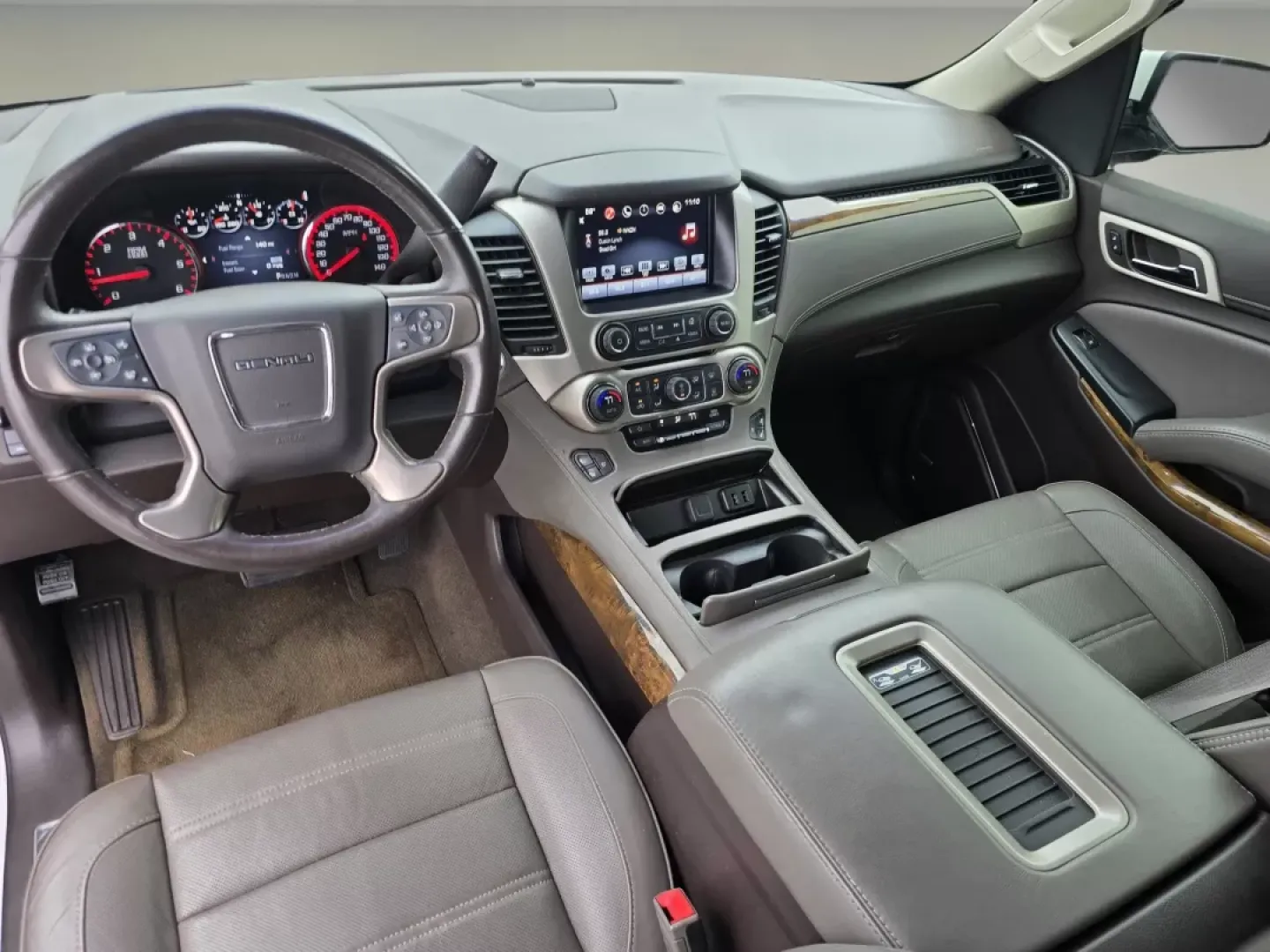 2016 /Cocoa/Dark Atmosphere GMC Yukon Denali (1GKS1CKJ9GR) with an Other engine, located at 5115 14th Ave., Columbus, GA, 31904, (706) 323-0345, 32.511494, -84.971046 - **Discover Unmatched Luxury and Versatility with This 2016 GMC Yukon Denali**<br /> <br /> Are you in the market for a luxurious SUV that combines power, style, and cutting-edge technology? Look no further than this stunning 2016 GMC Yukon Denali, available now at Gils Auto in Phenix City, AL. Wheth - Photo#16