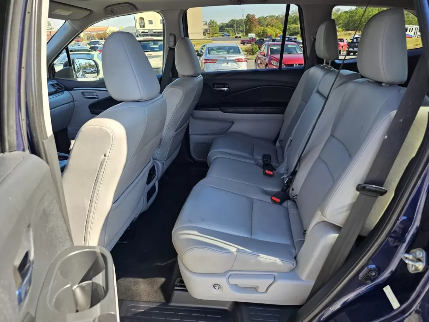 2016 Honda Pilot EX-L (5FNYF5H76GB) with an Other engine, located at 521 Old Farm Lane Rd, Prattville, AL, 36066, (334) 325-1505, 32.482460, -86.416367 - Are you ready to elevate your family's adventures in comfort and style? Look no further than this stunning 2016 Honda Pilot EX-L, available now at Gils Auto in Prattville, AL! With its spacious interior and advanced features, this SUV is perfect for growing families or anyone looking to tackle weeke - Photo#14