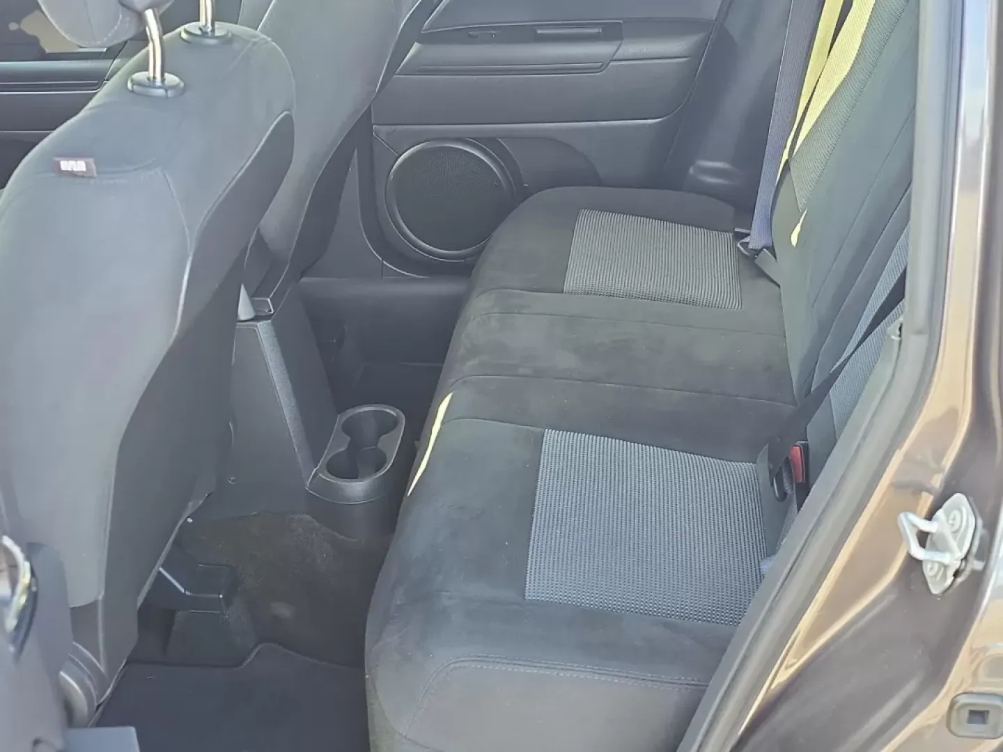 2016 /Dark Slate Gray Jeep Patriot Sport (1C4NJPBA2GD) with an Other engine, located at 804 22nd Ave, Phenix City, AL, 36870, (334) 297-1860, 32.484749, -85.024475 - Elevate your adventures with the unbeatable 2016 Jeep Patriot Sport, now available at Gils Auto in Phenix City, Alabama! This versatile SUV is perfect for weekend getaways, family road trips, or navigating your daily commute with ease. With its spacious interior and rugged build, the Jeep Patriot is - Photo#8