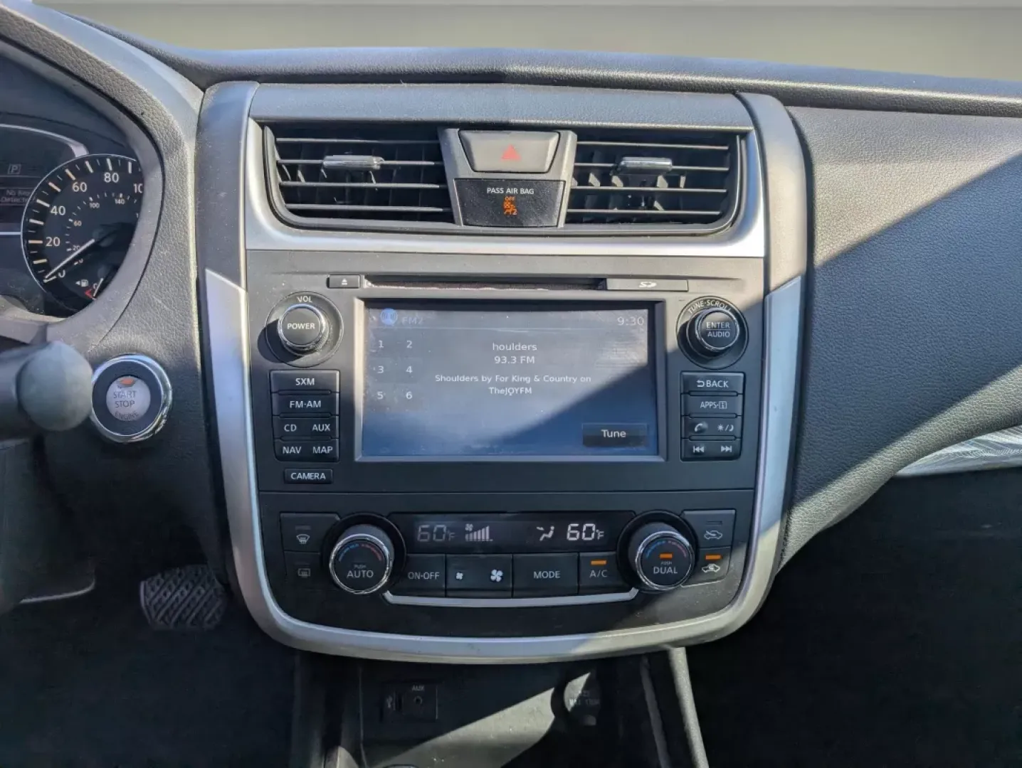 2016 Nissan Altima 3.5 SL (1N4BL3AP1GC) with an Other engine, located at 7000 Northlake Connector, Columbus, GA, 31904, (706) 987-8085, 32.524975, -84.978134 - **Experience Everyday Excellence with the 2016 Nissan Altima Your Ideal Sedan for Phenix City, AL!**<br /> <br /> Are you in the market for a dependable sedan that effortlessly blends comfort, style, and efficiency? Look no further than this stunning 2016 Nissan Altima, available now at Gils Auto, - Photo#13