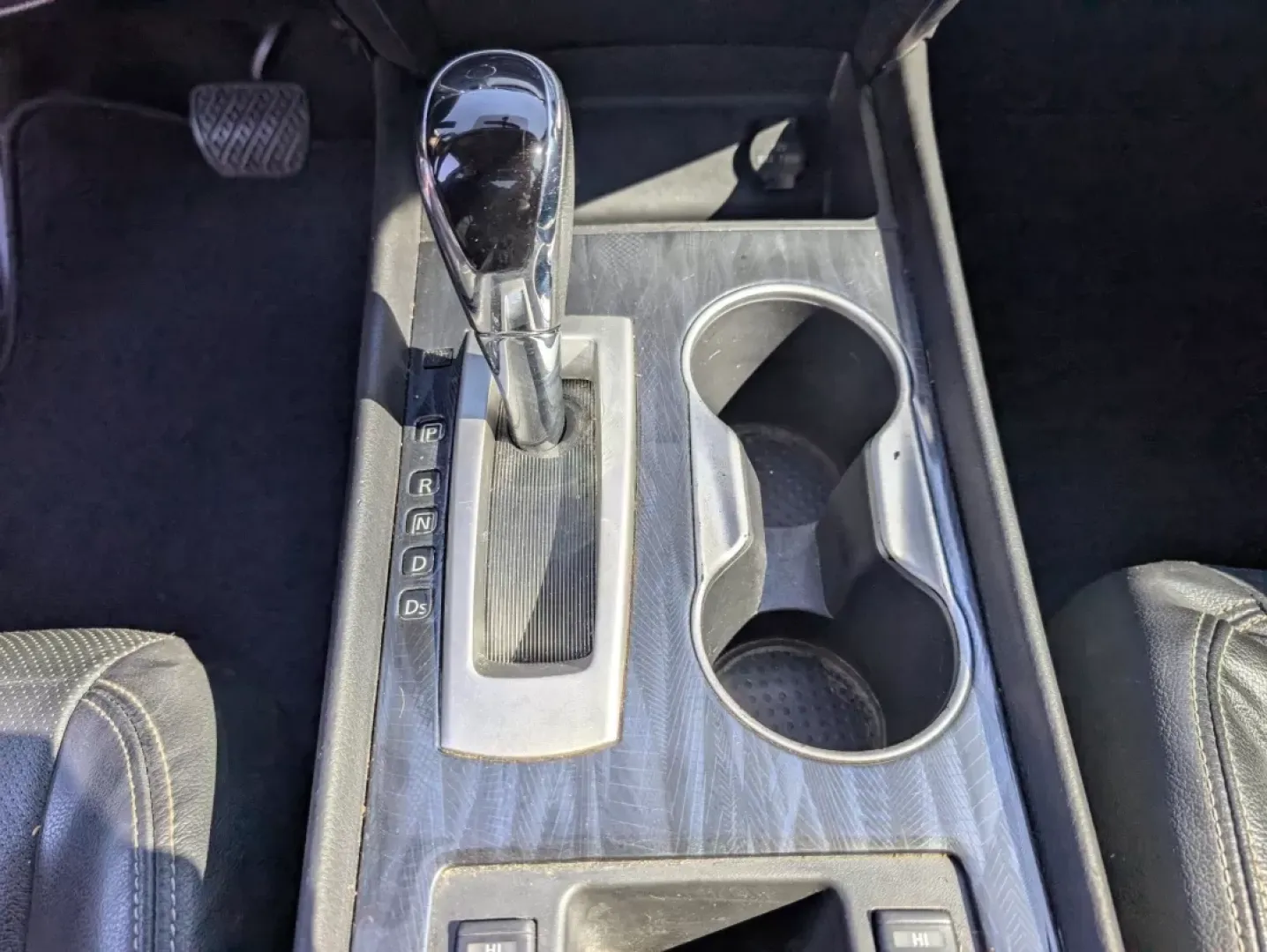 2016 Nissan Altima 3.5 SL (1N4BL3AP1GC) with an Other engine, located at 7000 Northlake Connector, Columbus, GA, 31904, (706) 987-8085, 32.524975, -84.978134 - **Experience Everyday Excellence with the 2016 Nissan Altima Your Ideal Sedan for Phenix City, AL!**<br /> <br /> Are you in the market for a dependable sedan that effortlessly blends comfort, style, and efficiency? Look no further than this stunning 2016 Nissan Altima, available now at Gils Auto, - Photo#14