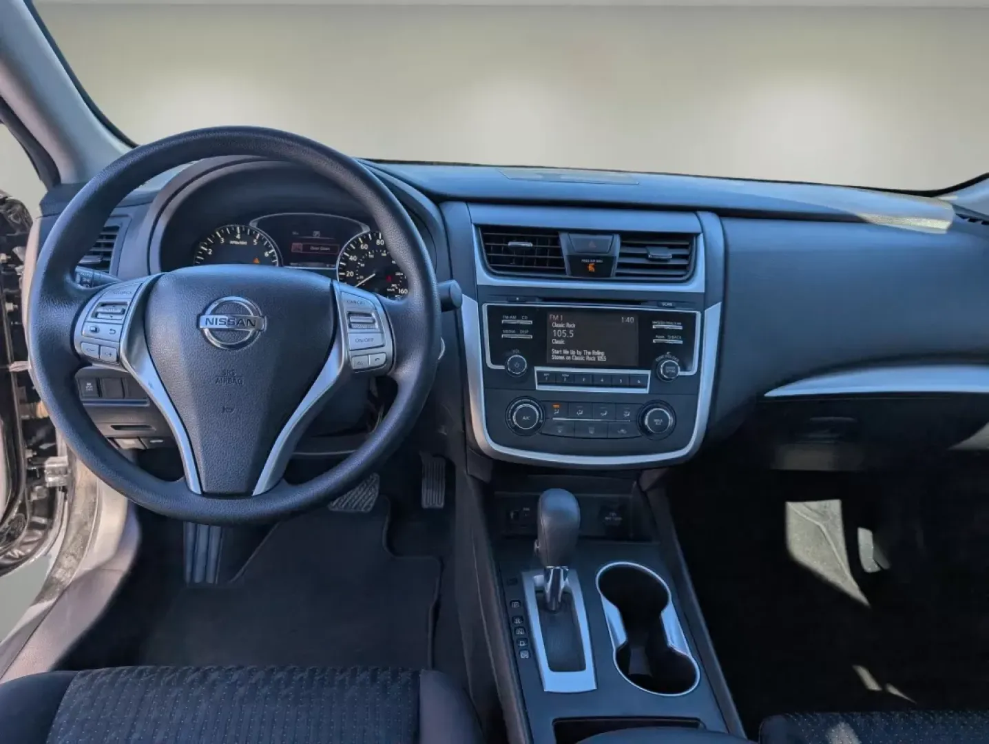 2016 /Charcoal Nissan Altima 2.5 S (1N4AL3AP3GC) with an Other engine, located at 5115 14th Ave., Columbus, GA, 31904, (706) 323-0345, 32.511494, -84.971046 - Experience a new level of driving with the 2016 Nissan Altima 2.5 S, a blend of style, reliability, and comfort-ideal for both daily commutes and weekend getaways. Whether you're a growing family navigating the bustling streets of Phenix City or a budget-conscious buyer searching for low down paymen - Photo#10